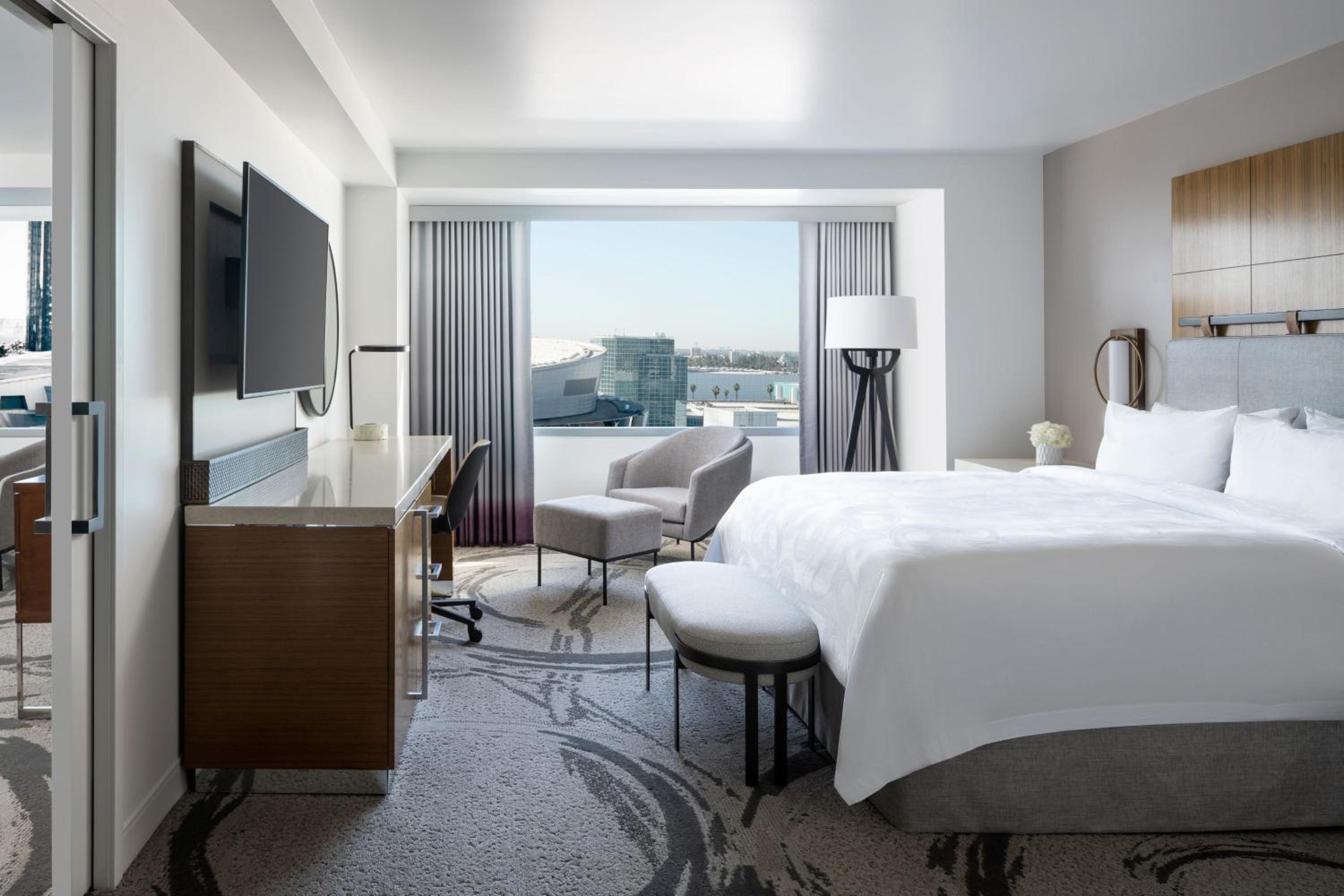Griffin Suite