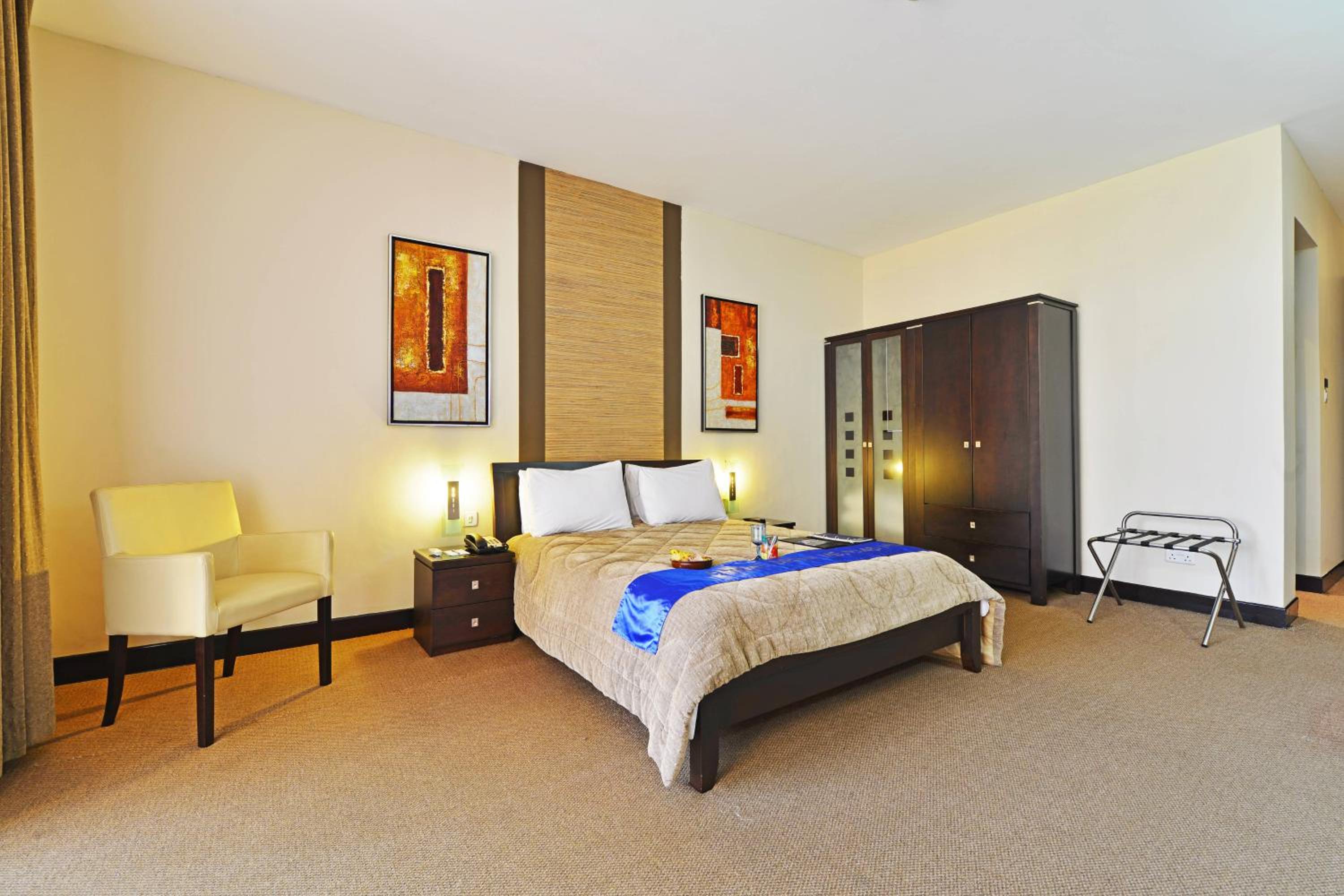 Queen Room With City View photo 3