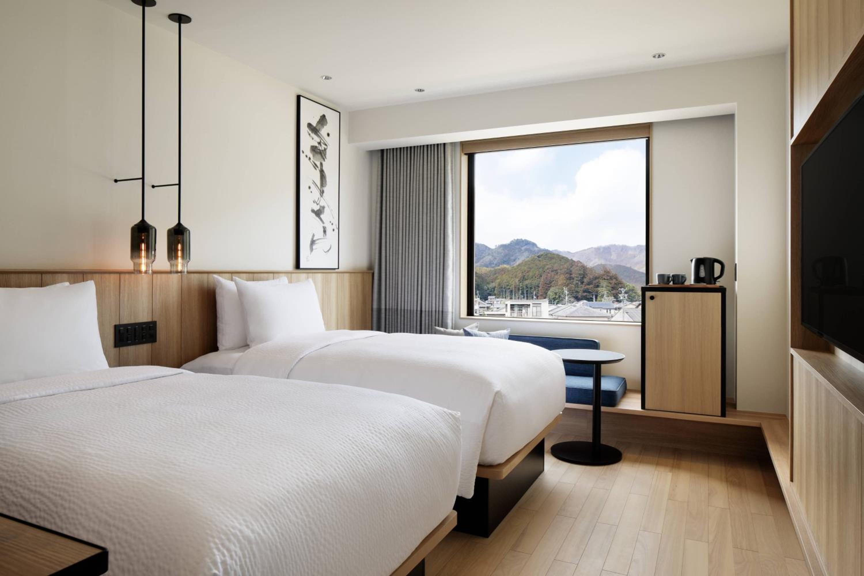 Standard Guest Room with 2 Twin/Single Bed(s) - Photo 1
