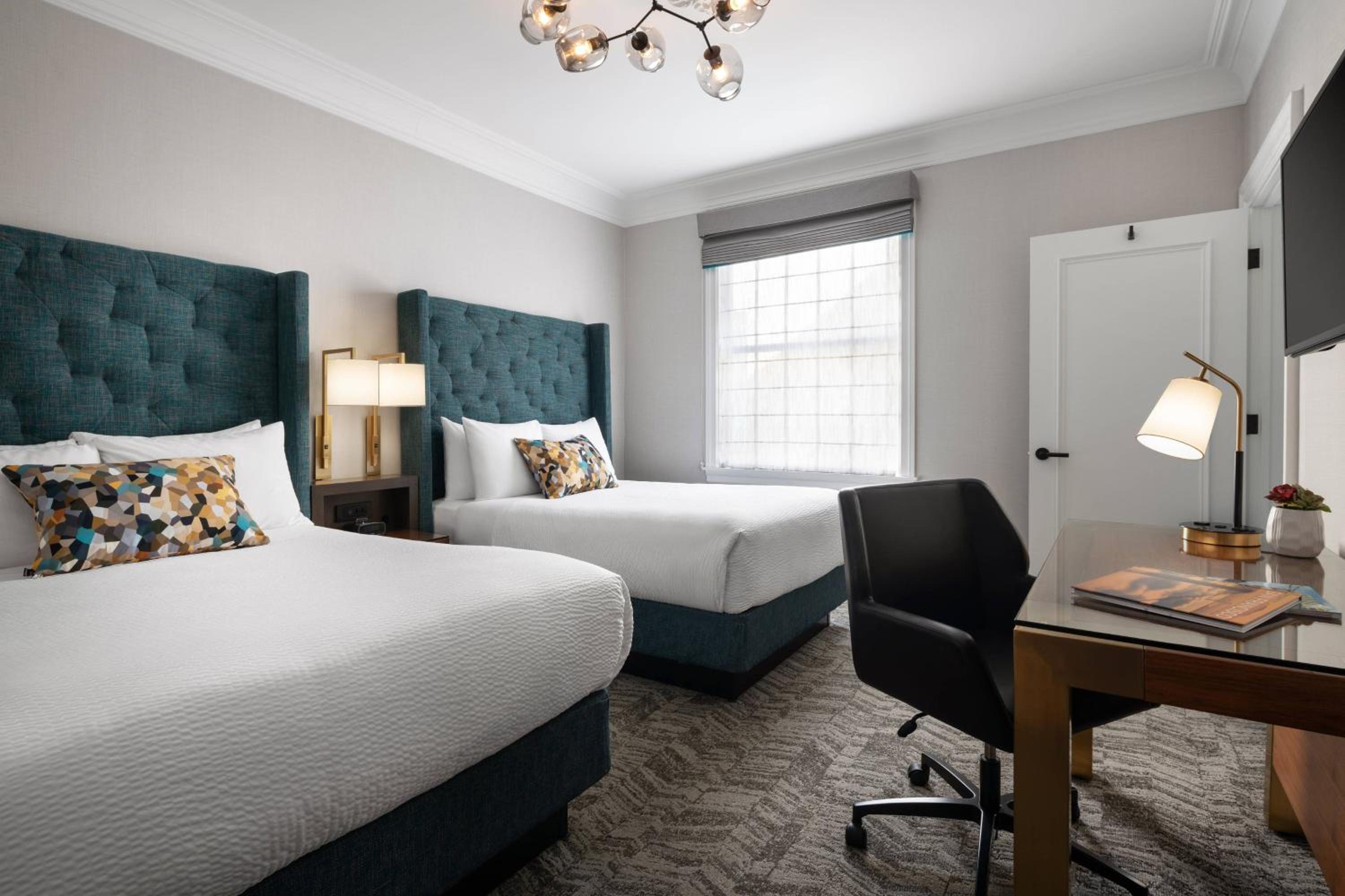 Double Room with Two Double Beds - Photo 1