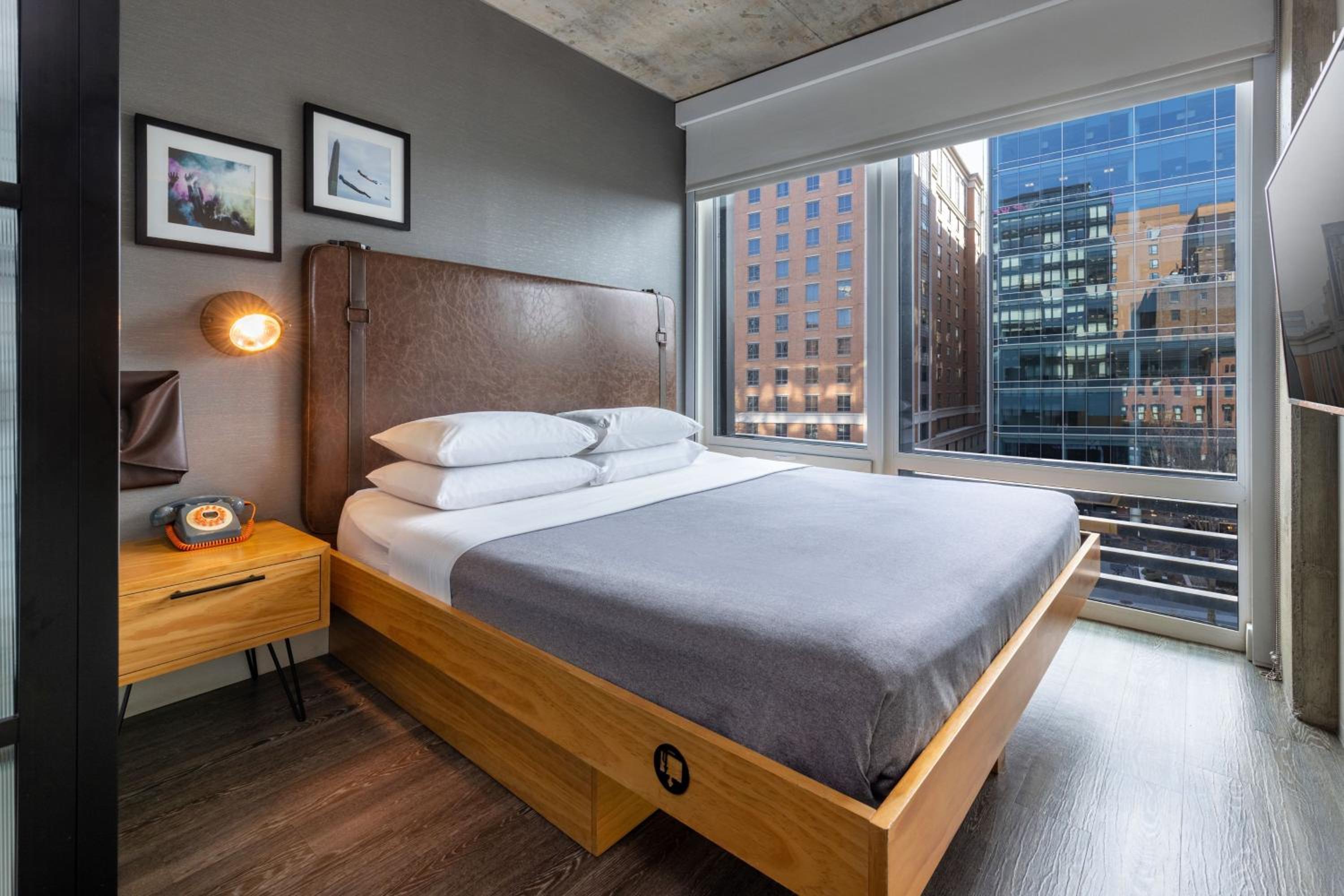 Guest King Room with City View photo 1