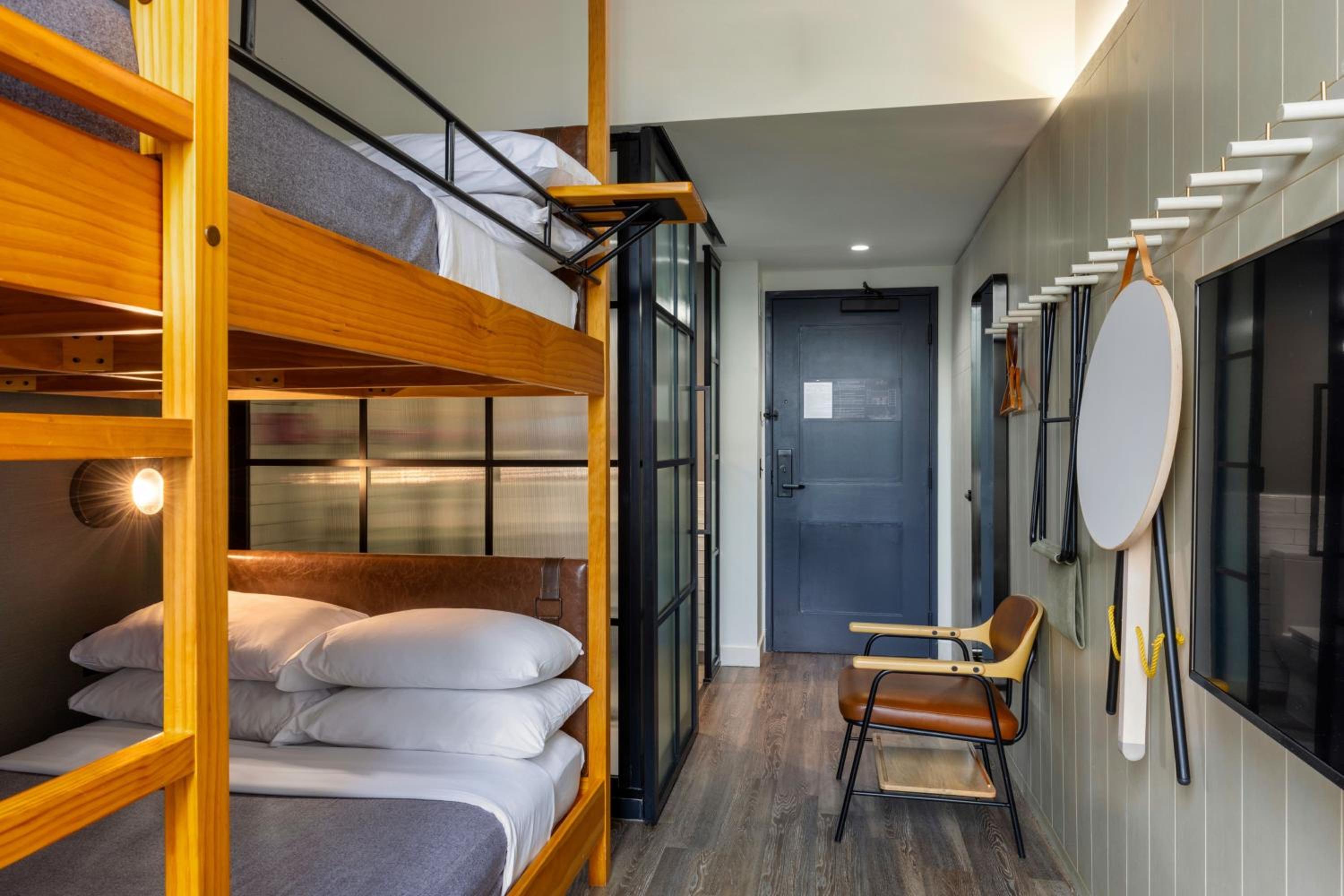 Guest Room, 2 Double bunk photo 2