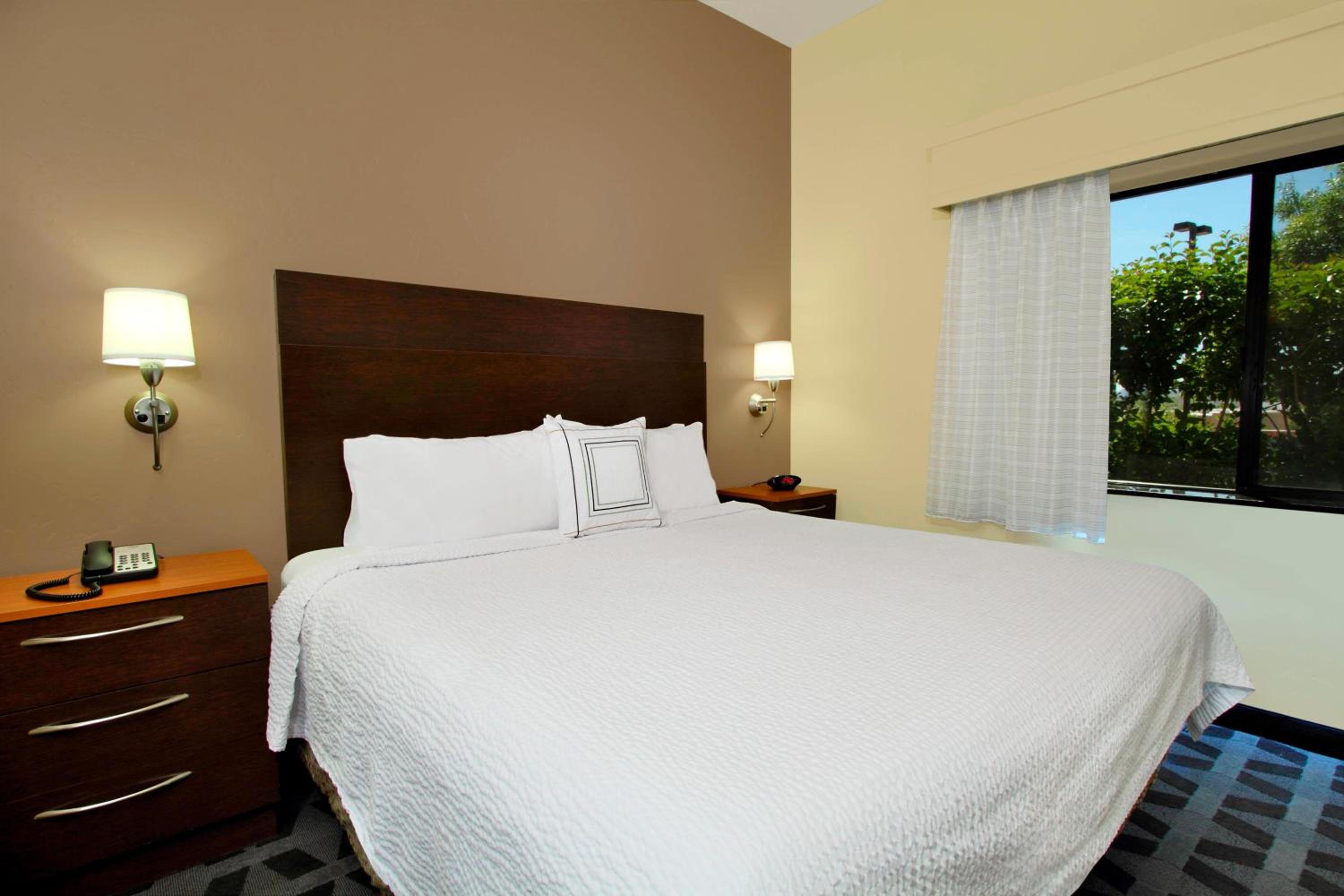 Two-Bedroom Suite - Photo 1