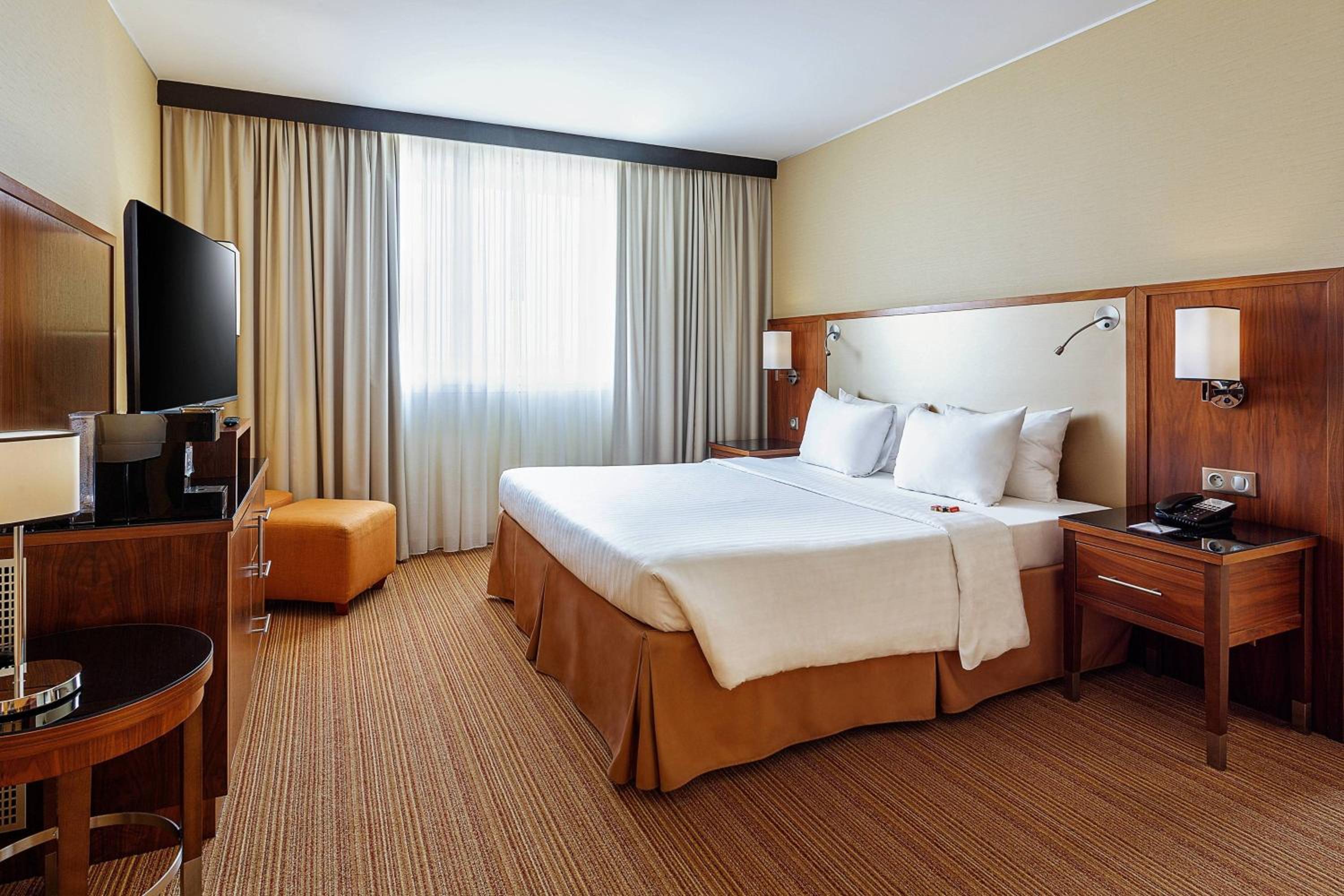 Suite with Balcony photo 3