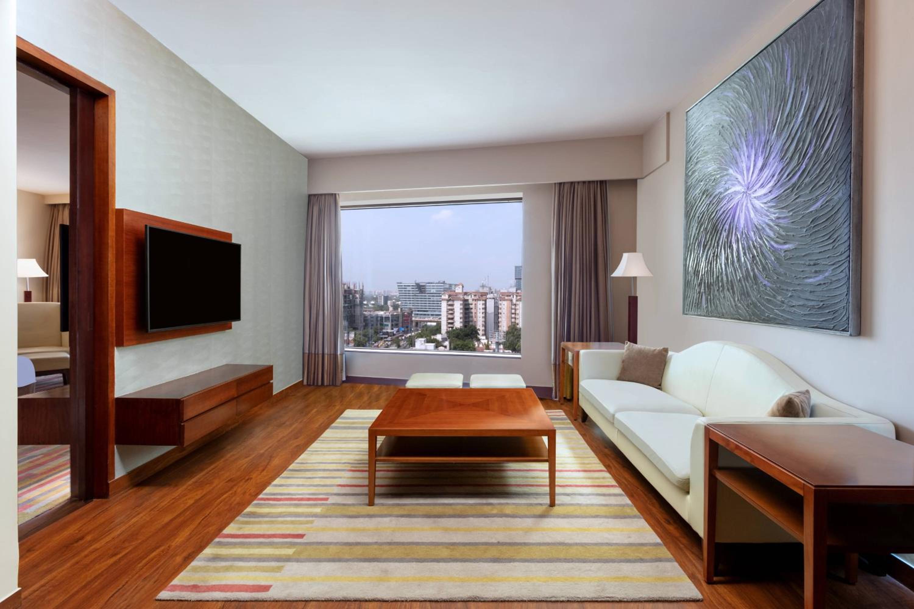Executive Suite – With One Way Airport Transfer & Lounge Access And With 20 Percent Discount On Food And Beverages Executive Suite – With One Way Airport Transfer & Lounge Access And With 20 Percent Discount On Food And Beverages