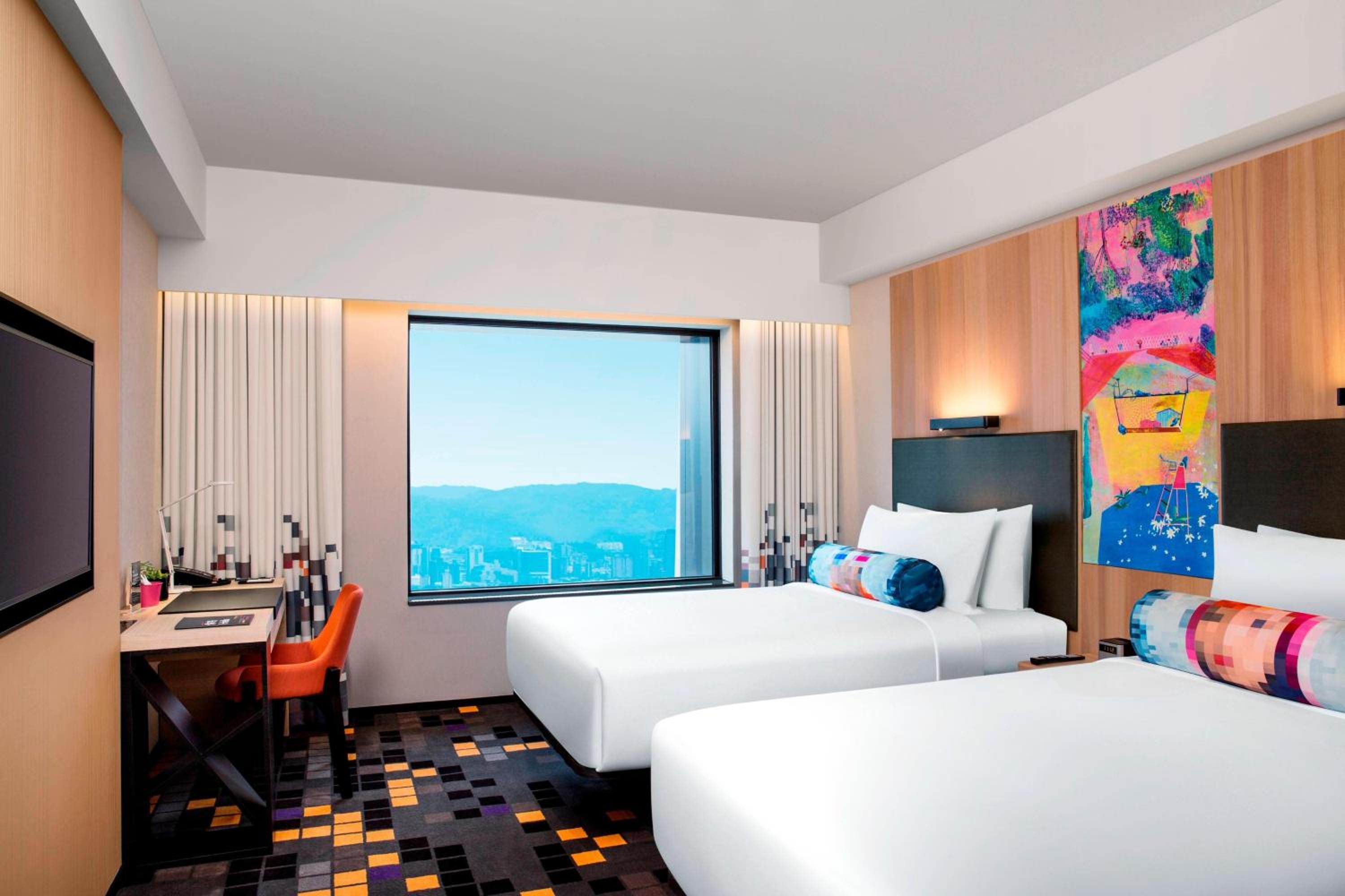 Savvy Twin Room