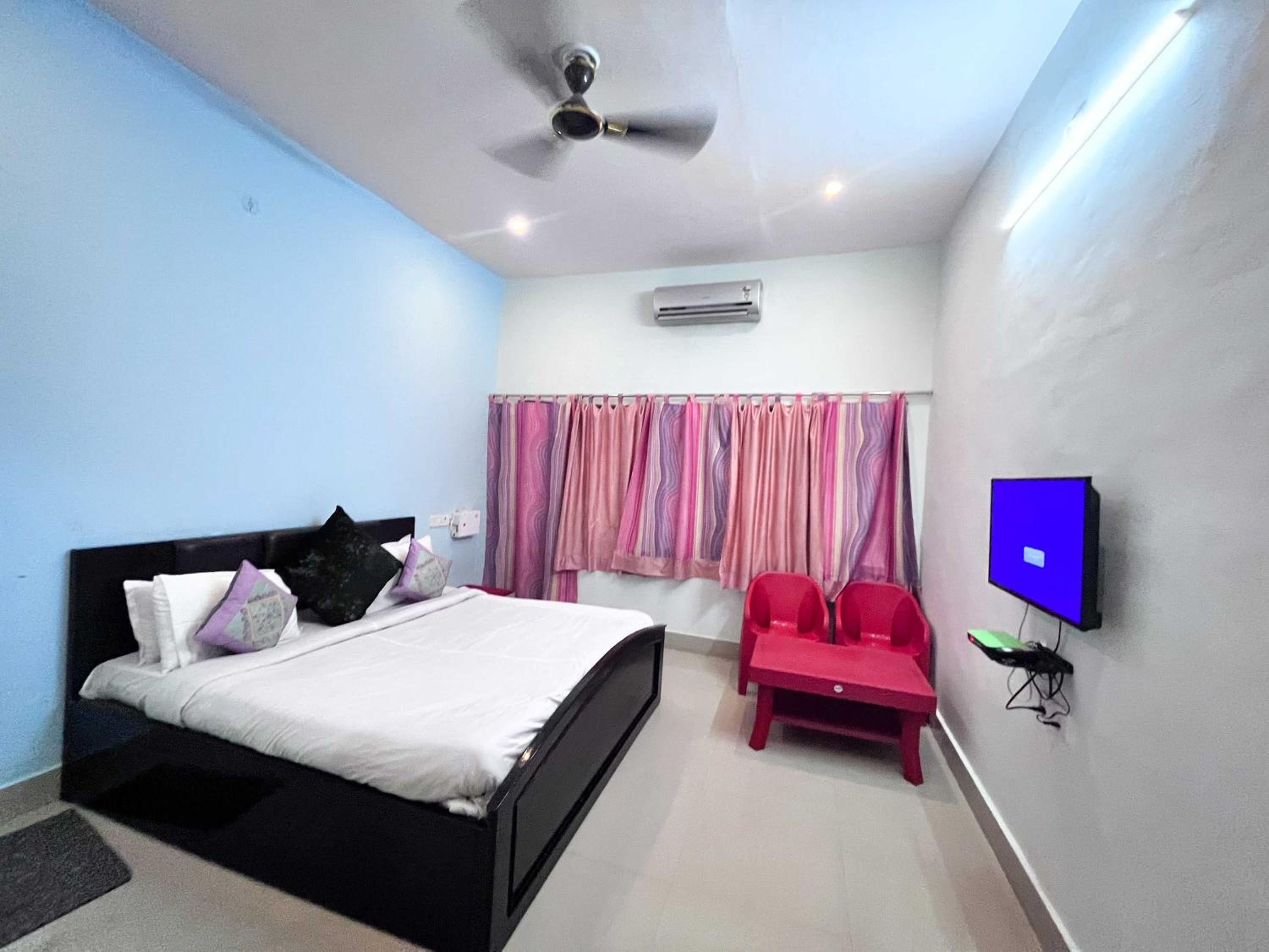 Deluxe Triple Room photo 3