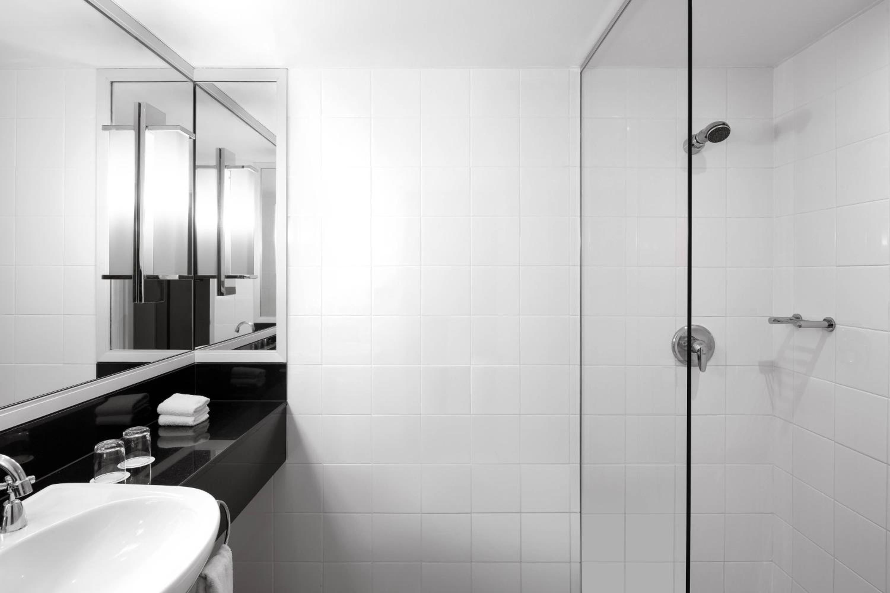 Premium Guest room, 1 King Bed with Cityscape View