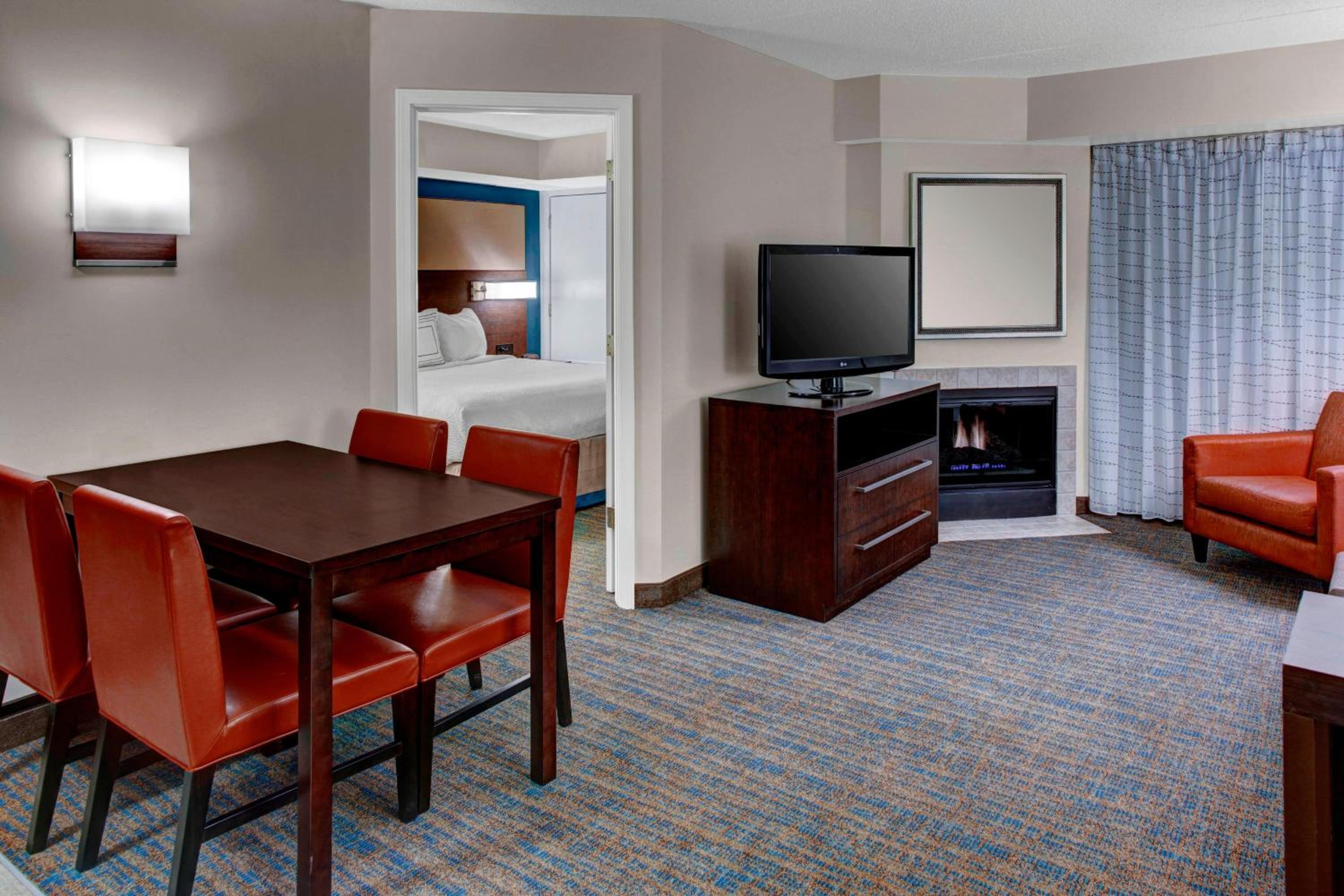 Two-Bedroom Suite - Photo 1