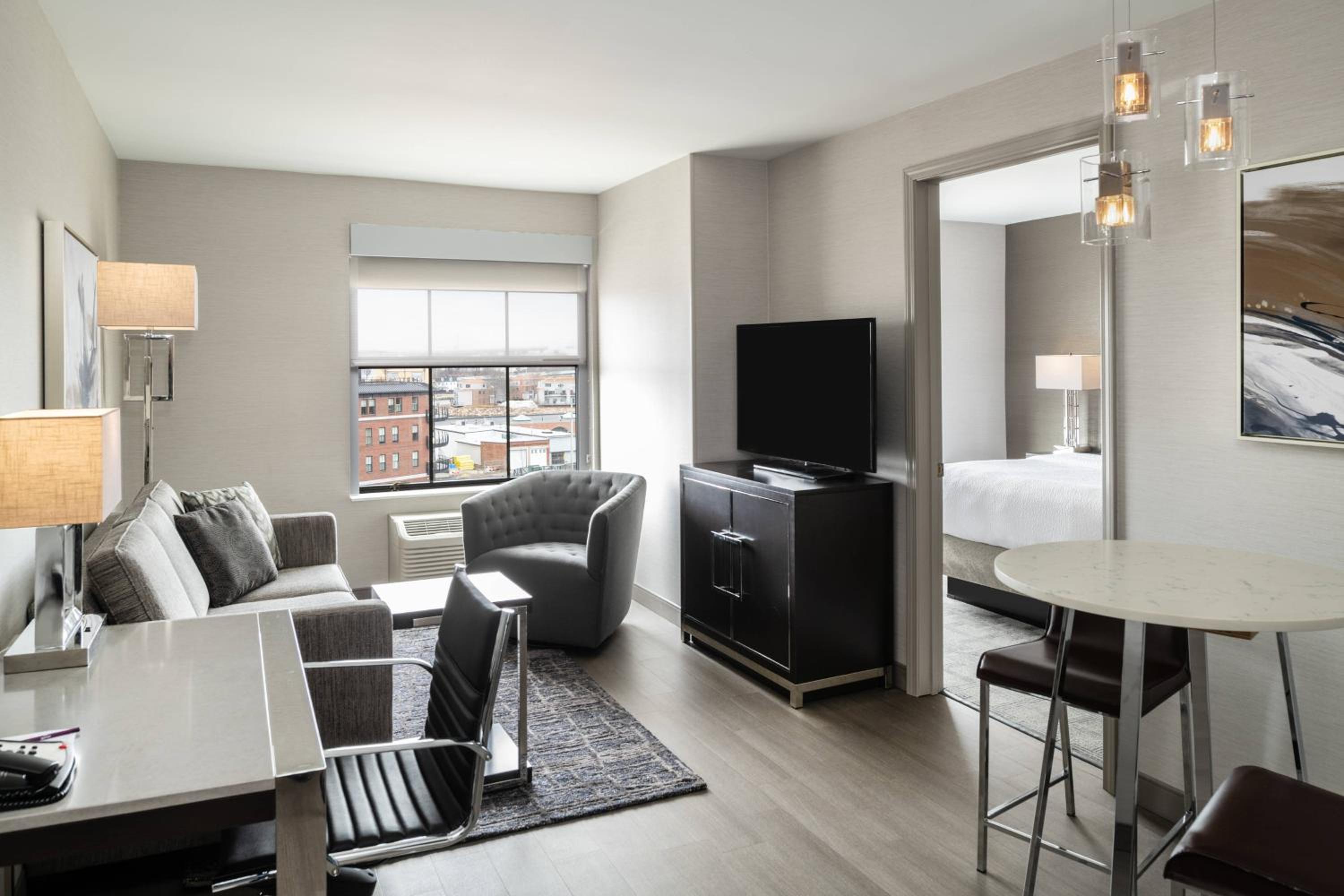 One-Bedroom King Suite with Sofa Bed and Adapted Tub - Mobility and Hearing Accessible photo 1