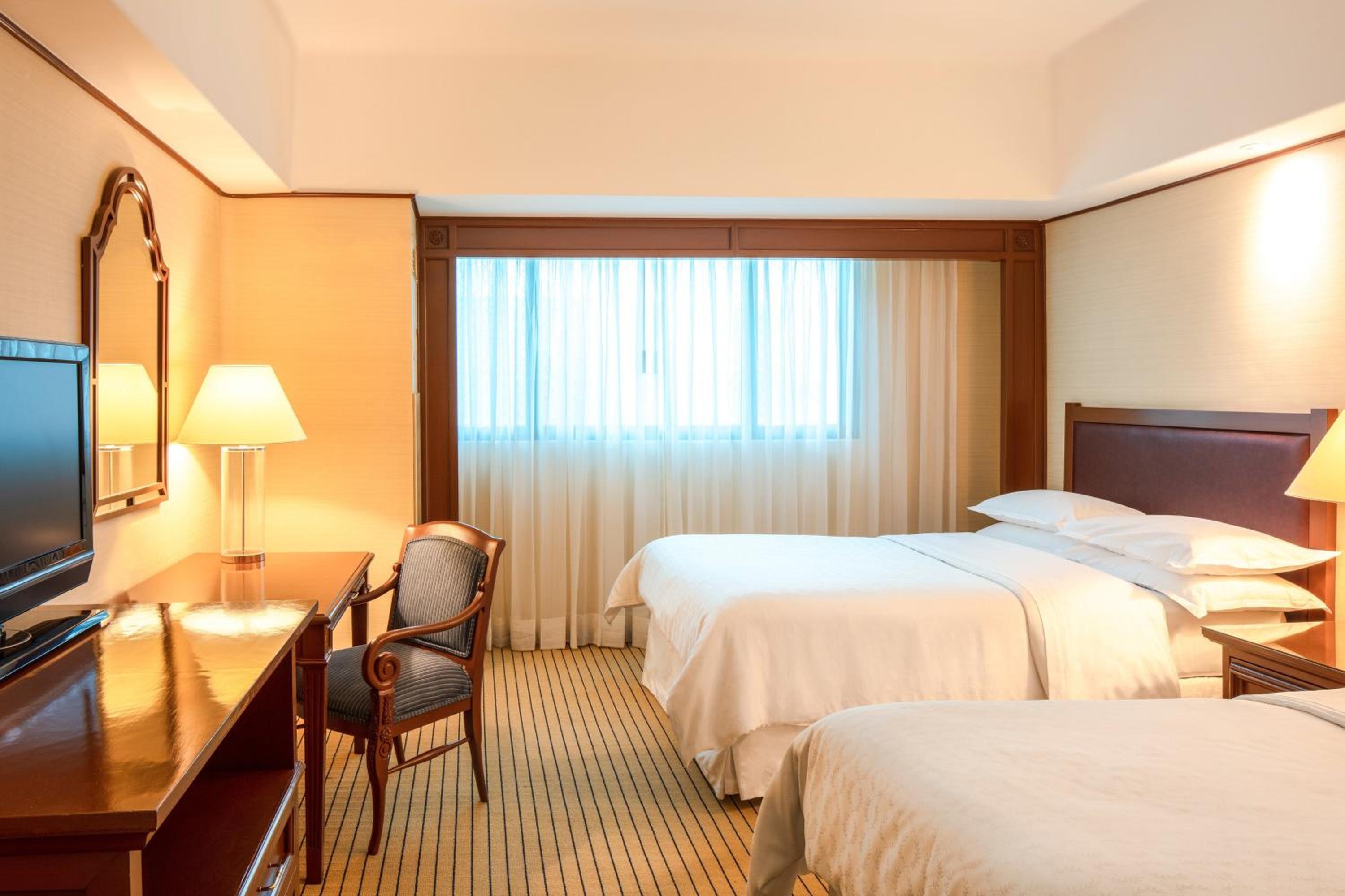 Classic, Guest room, 2 Double, Danubio Tower                 - Photo 4