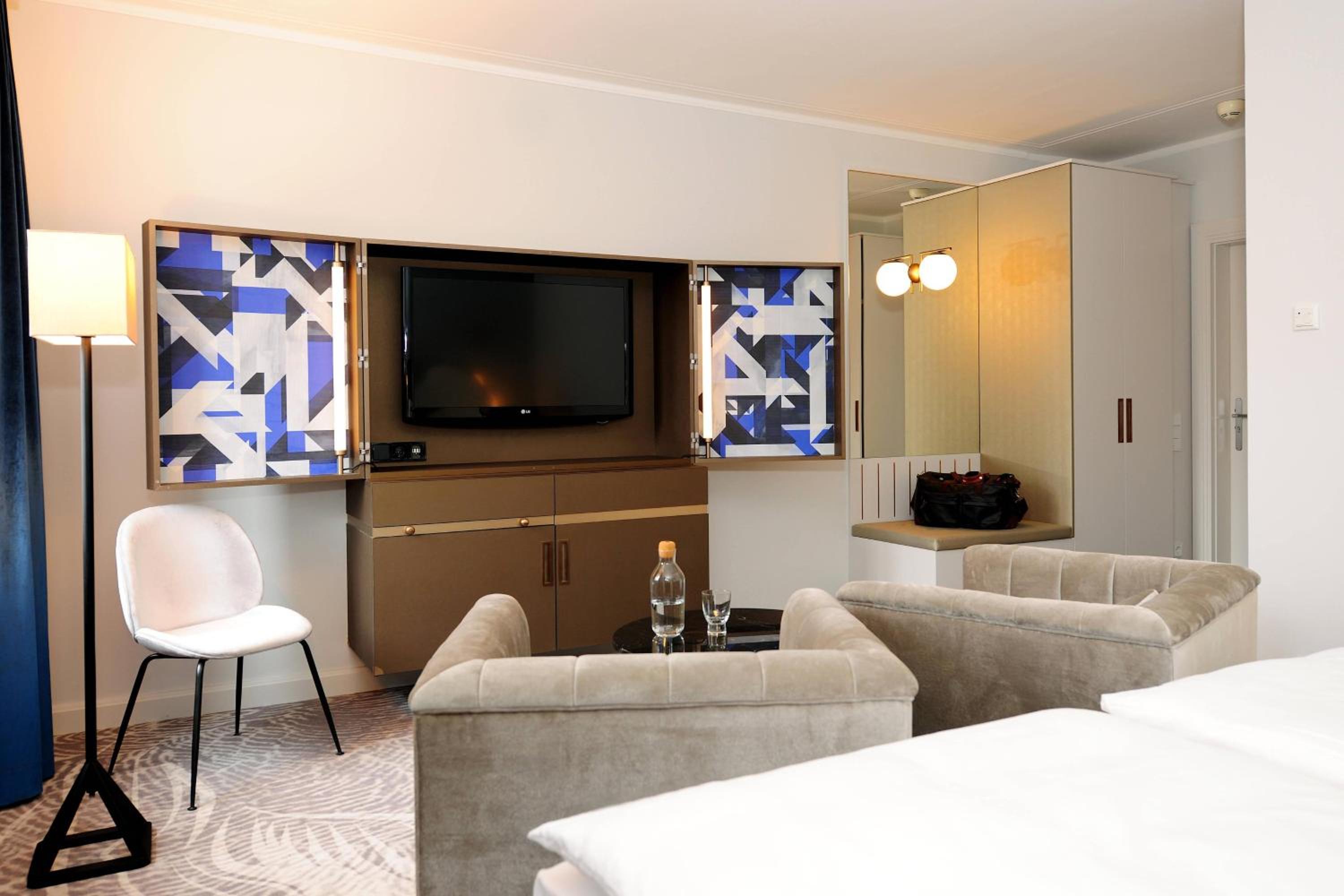 Grand Deluxe Double Room