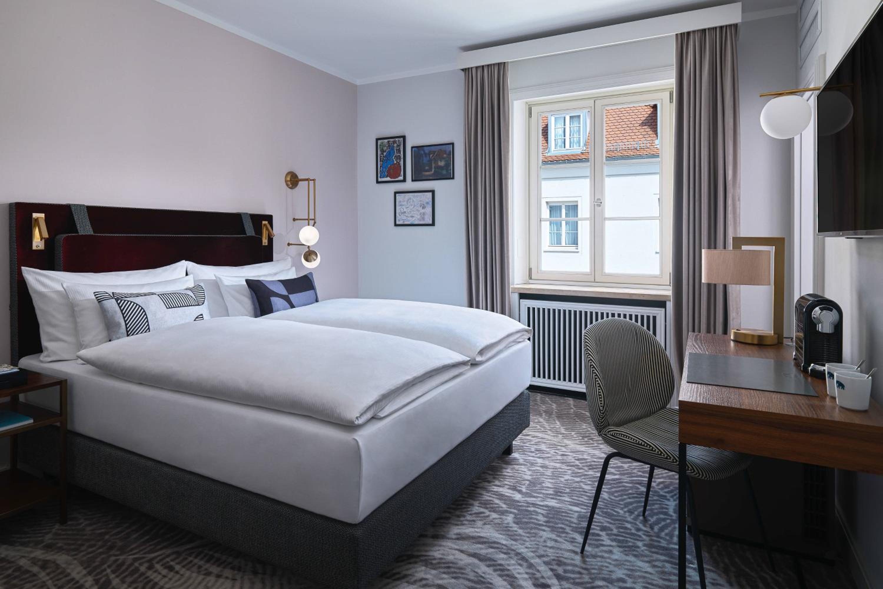 Classic Double Room