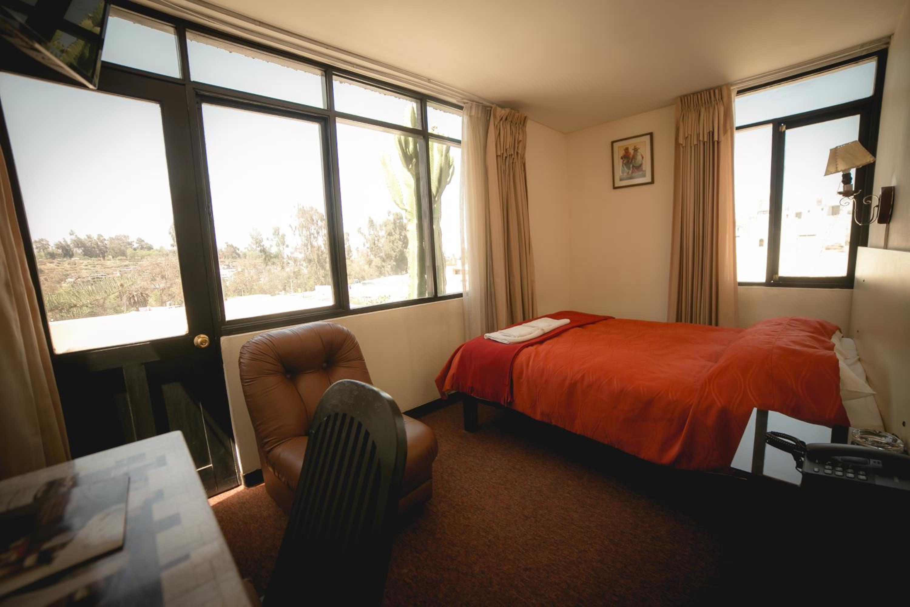 Standard Single Room