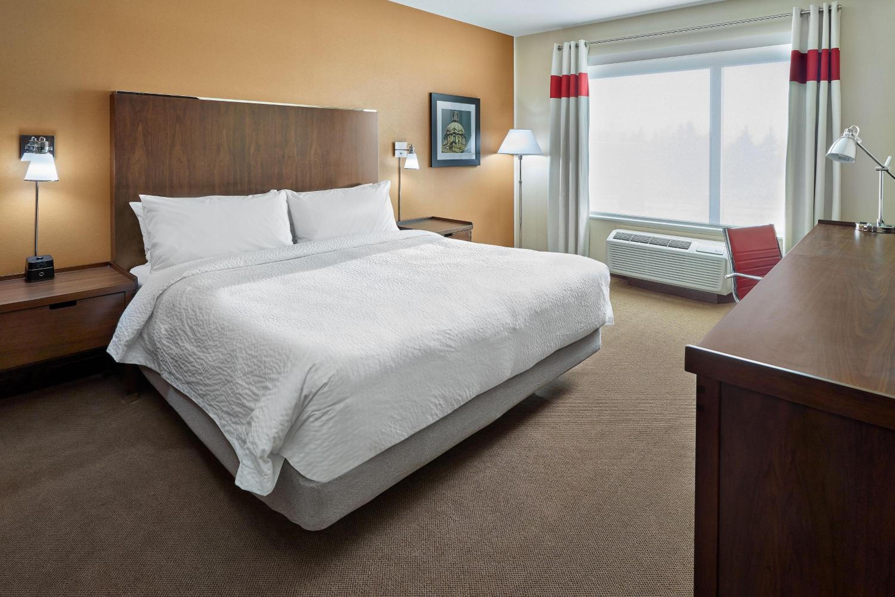 Guest Room, 1 King