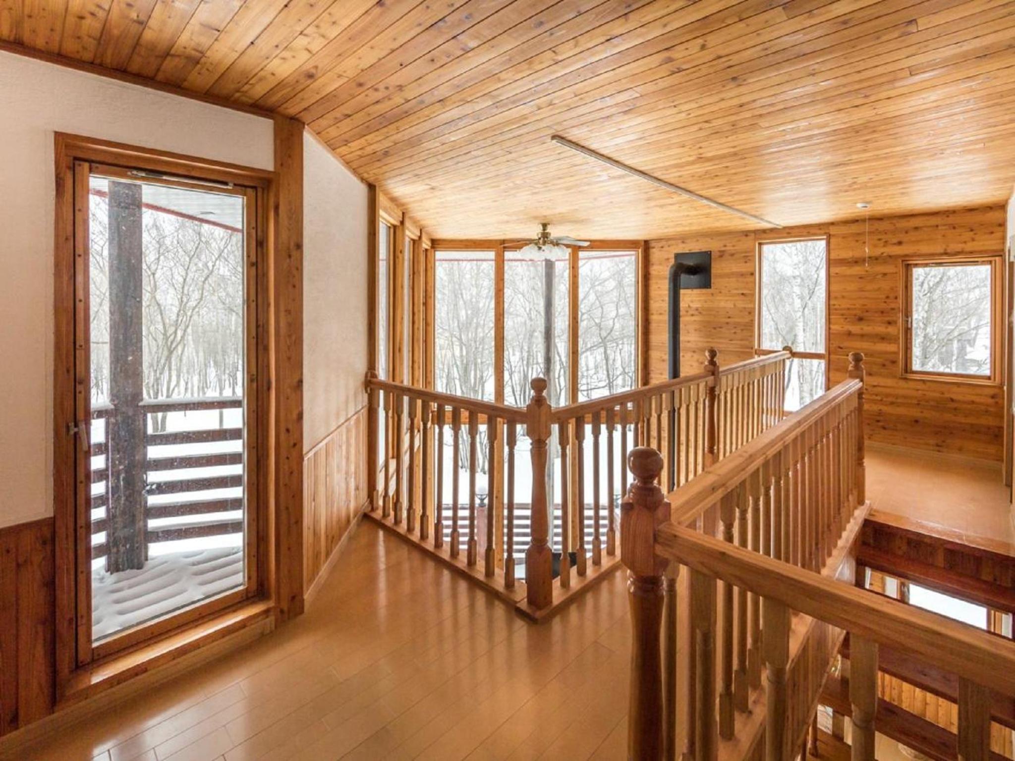 4-Bedroom House - Photo 13