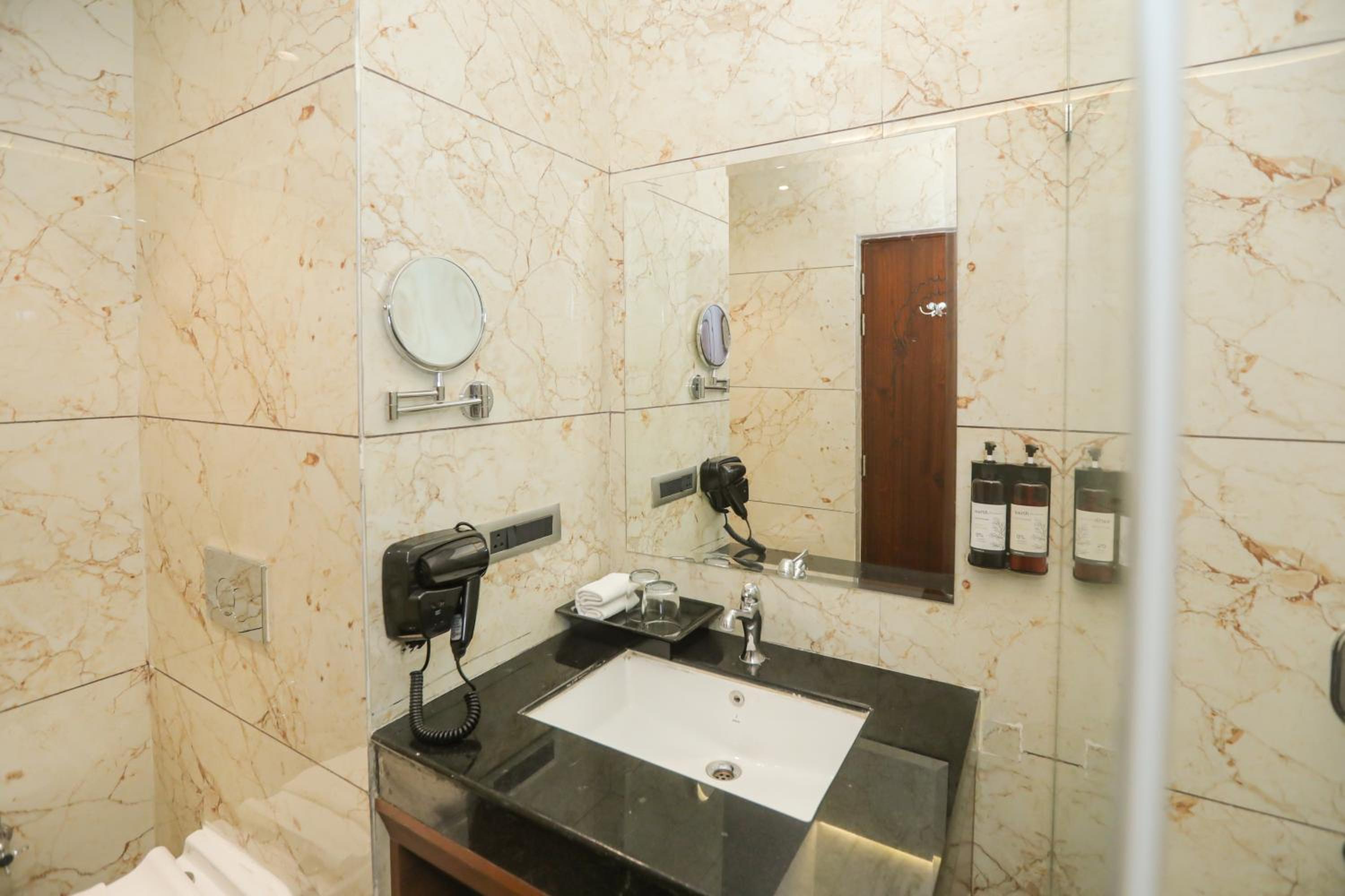  Mughal Standard Room - Photo 12