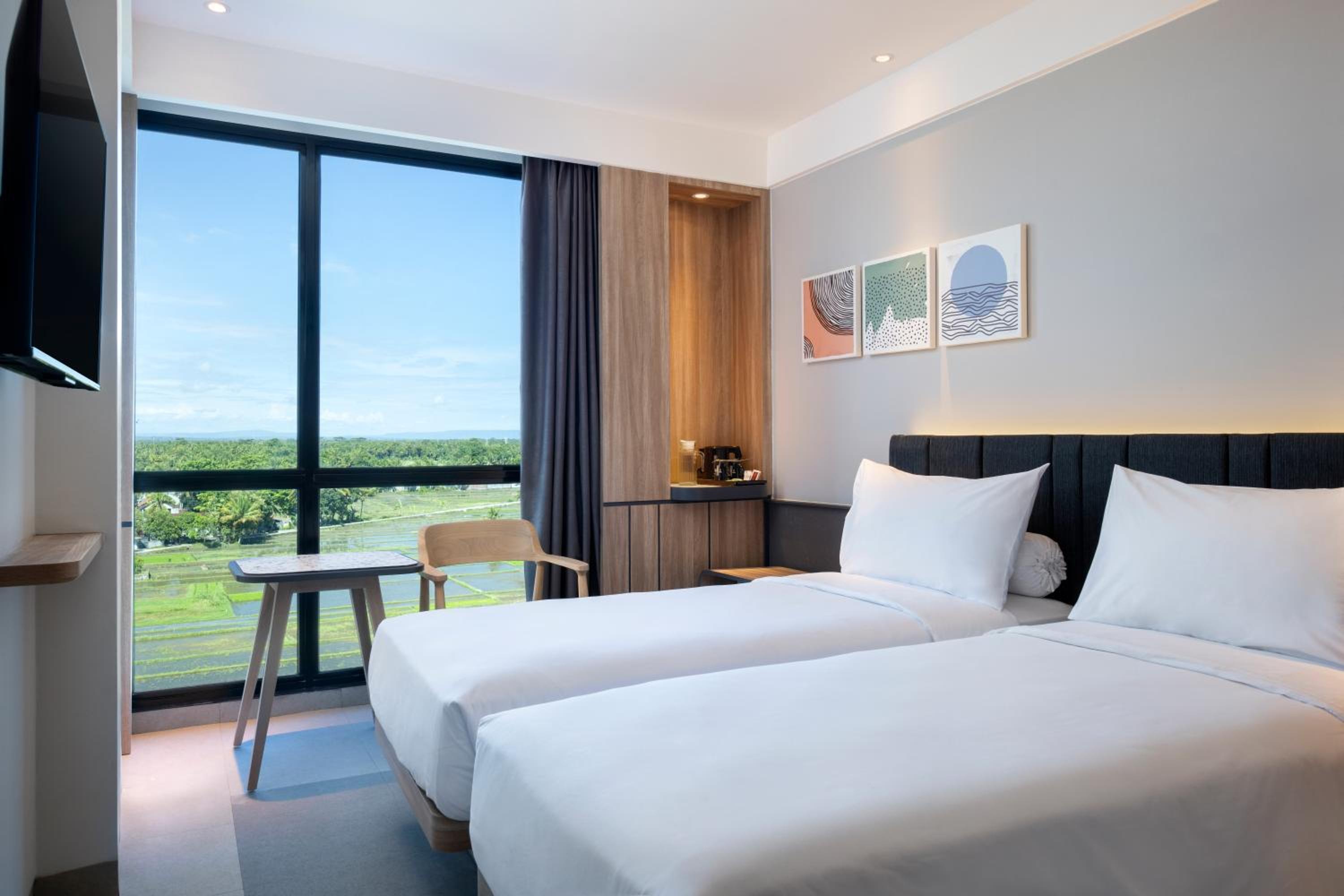 Standard Twin Room - Photo 3