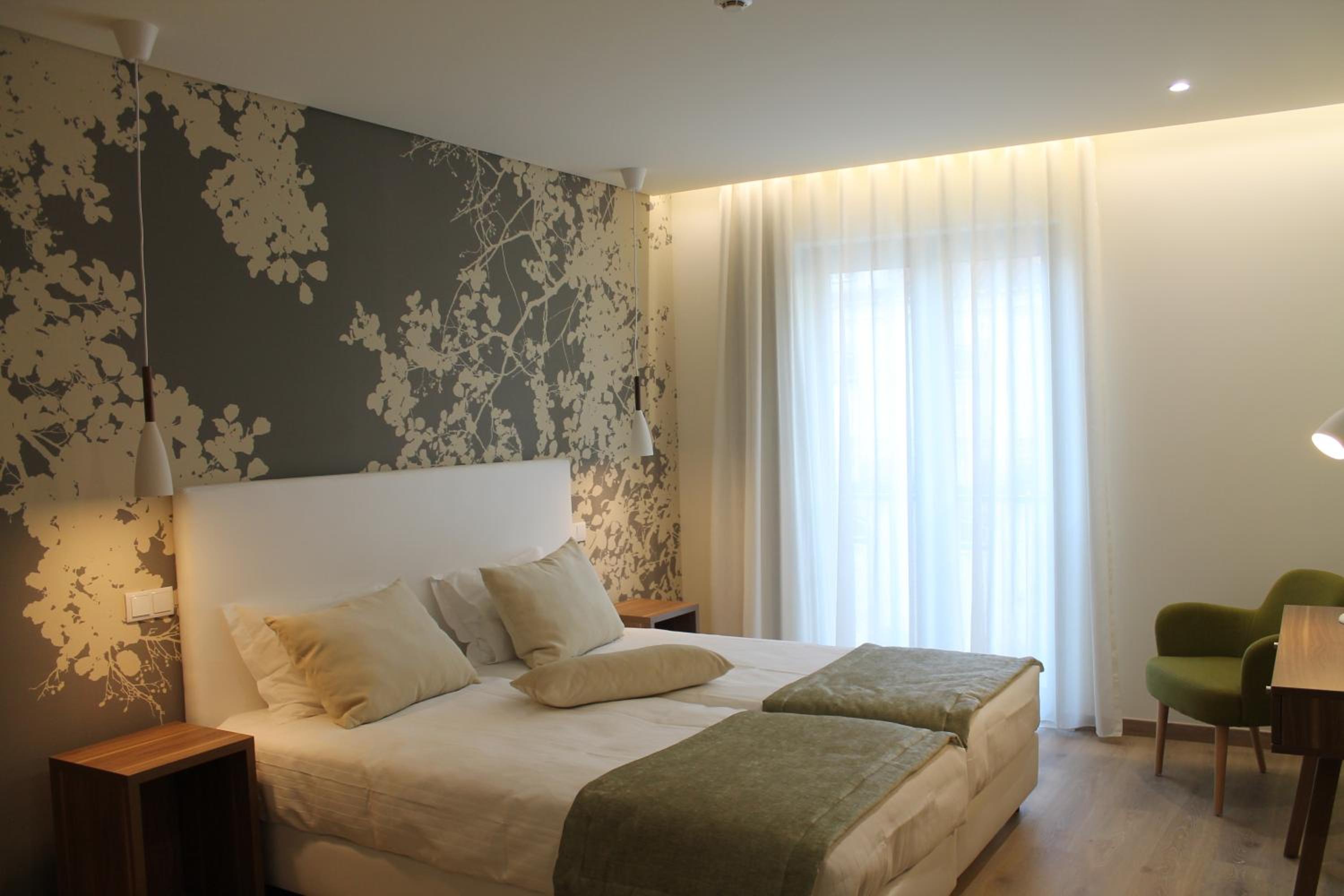 Deluxe Twin Room - Photo 5