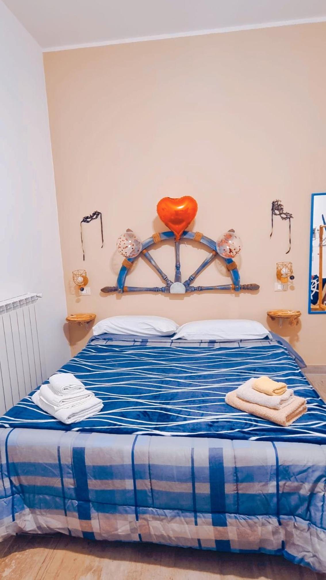 Deluxe Double Room with Shower photo 2