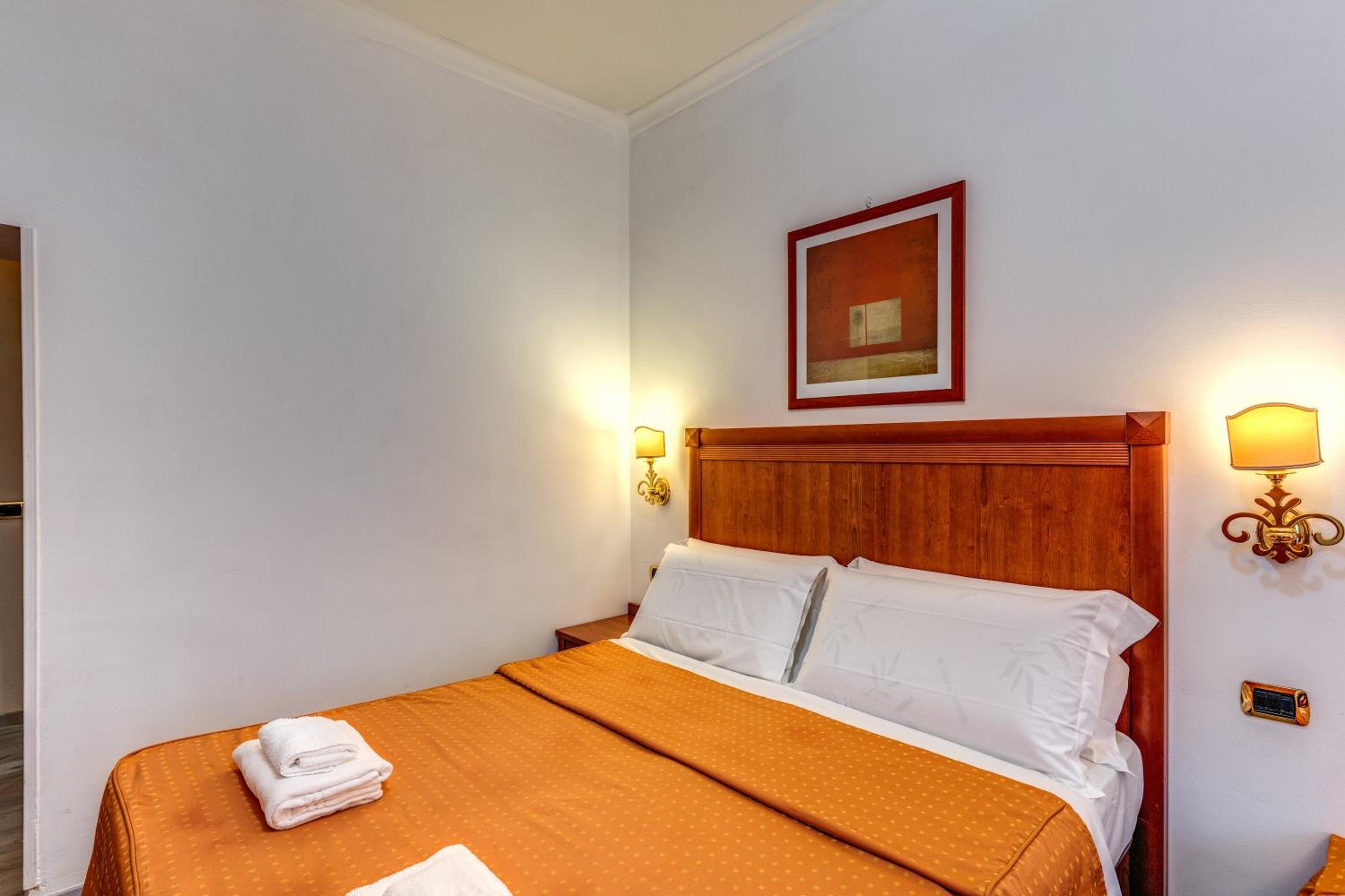Basic Triple Room - Photo 7