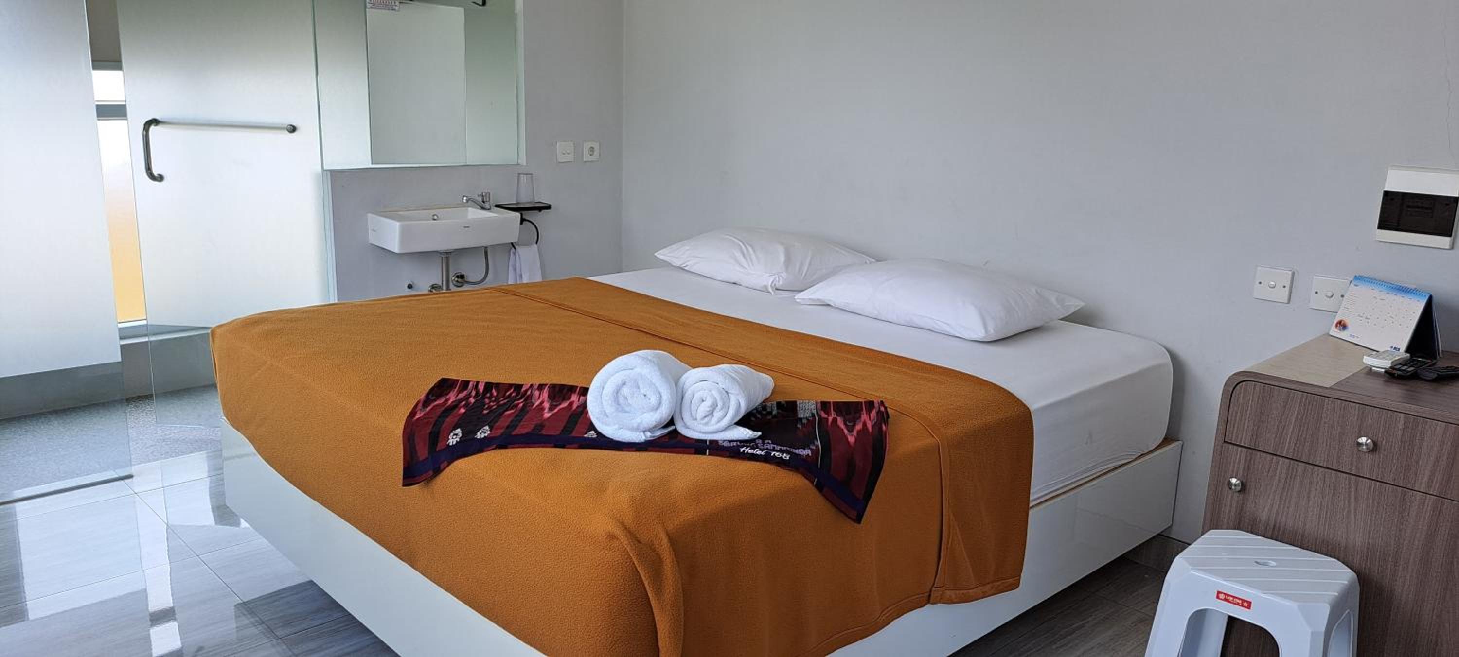 Standard Double Room - Photo 1