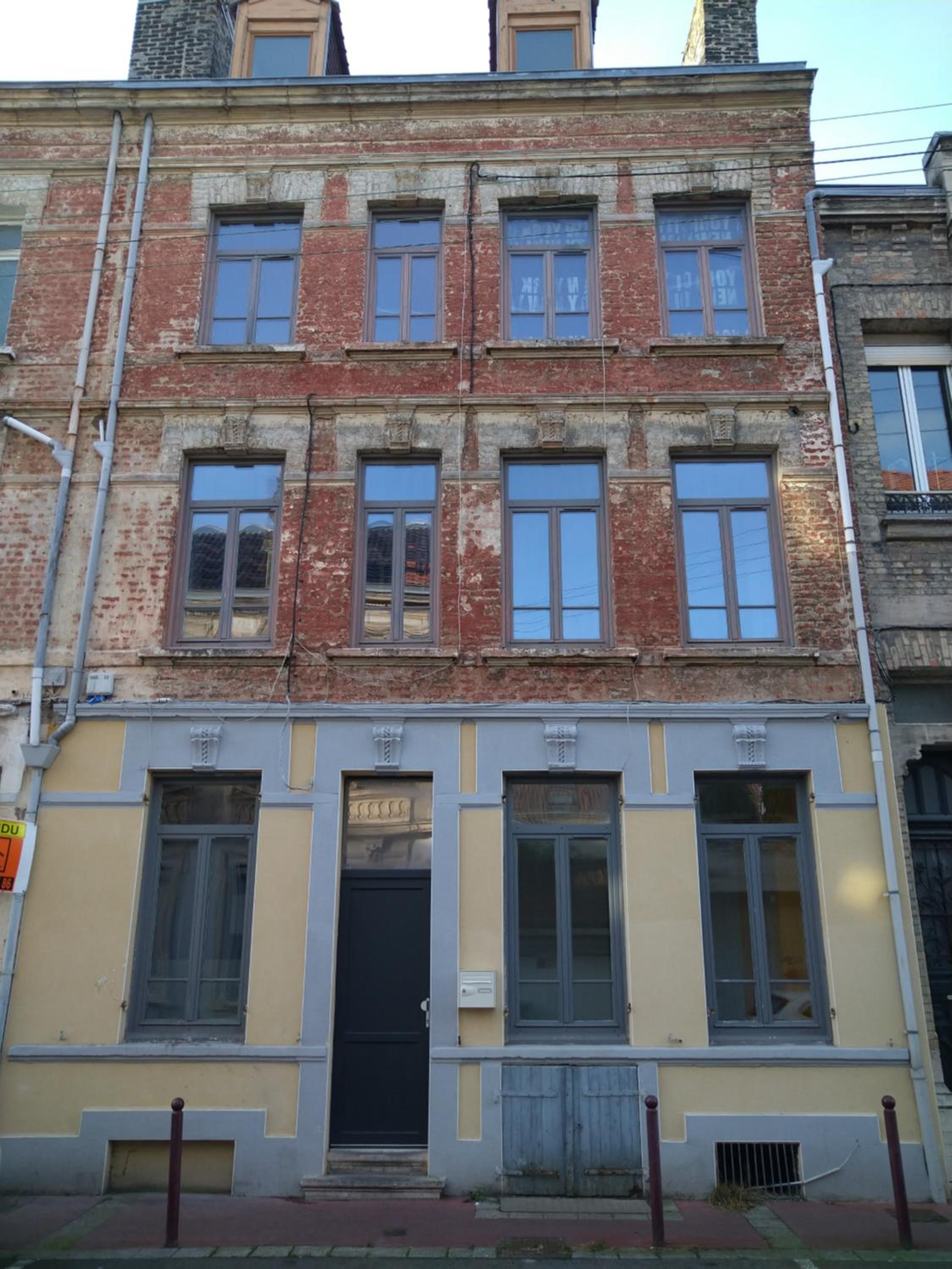 One-Bedroom Apartment - Photo 20