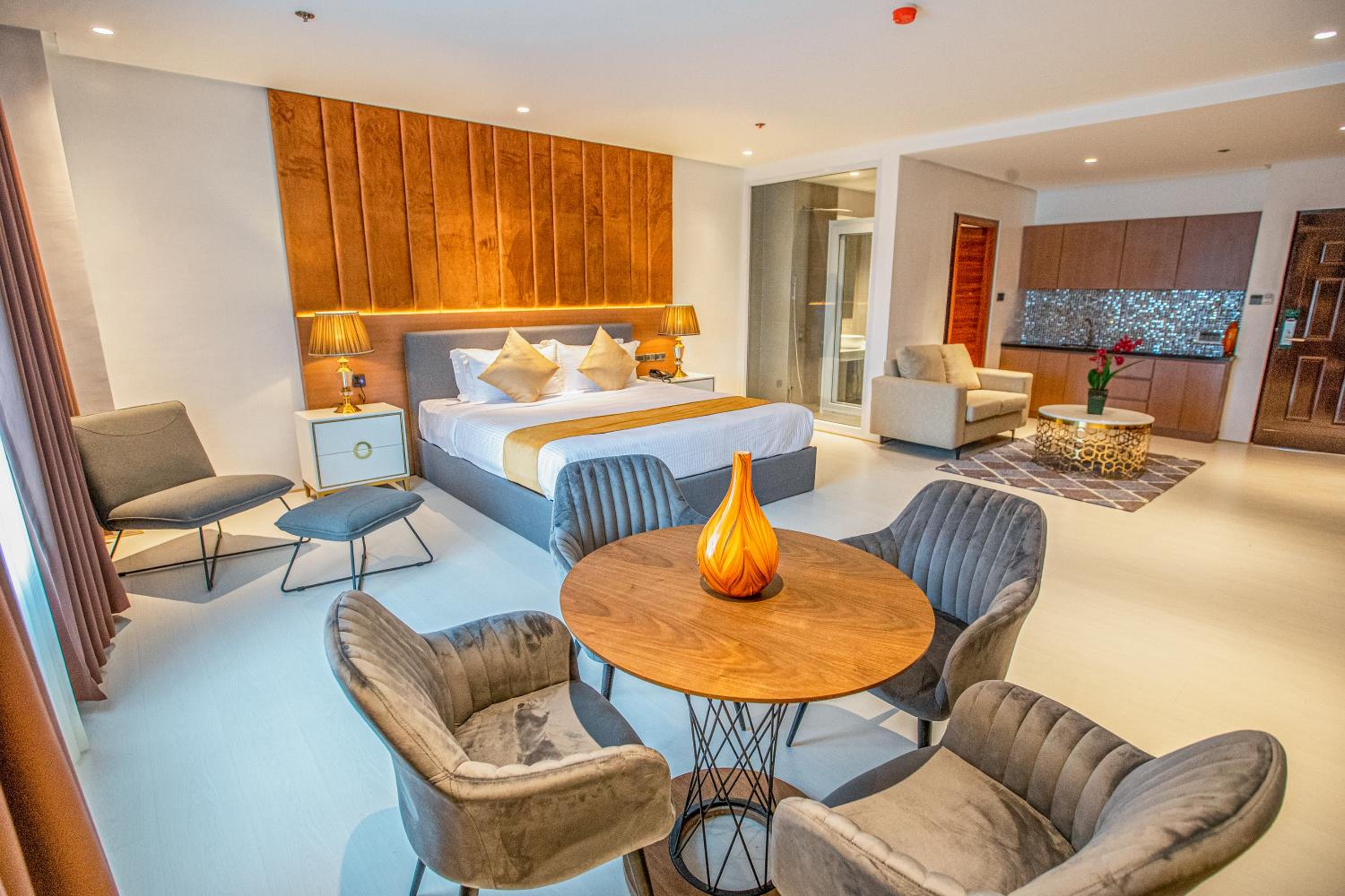 Executive Suite