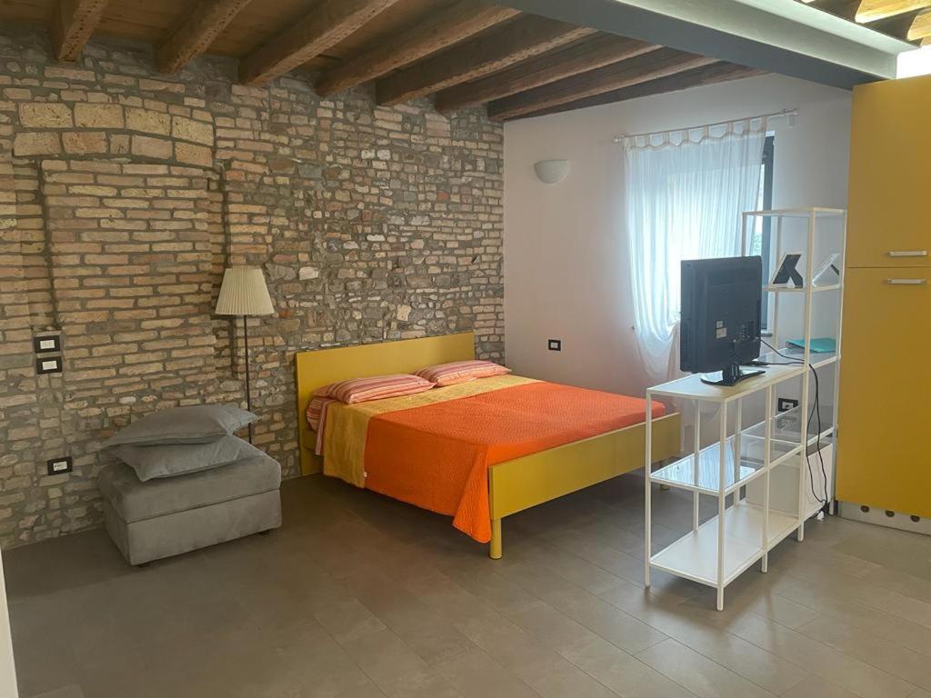 Studio Apartment photo 2