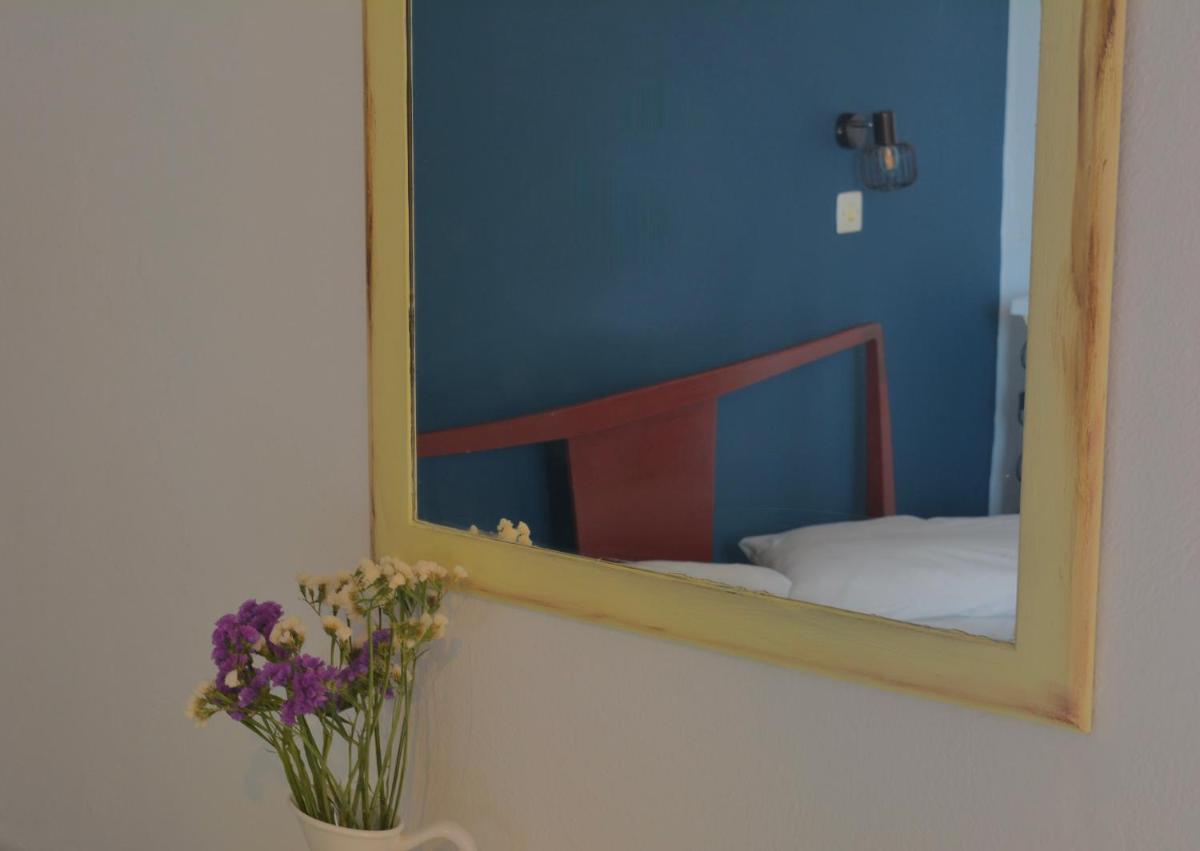 Triple Room with Sea View - Photo 12