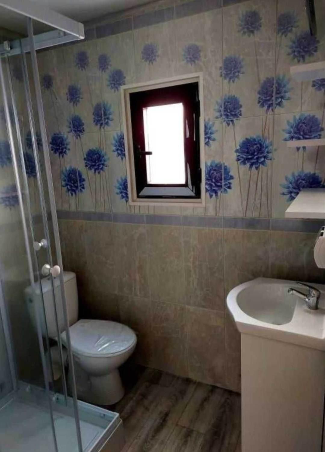 Two-Bedroom Chalet - Photo 2
