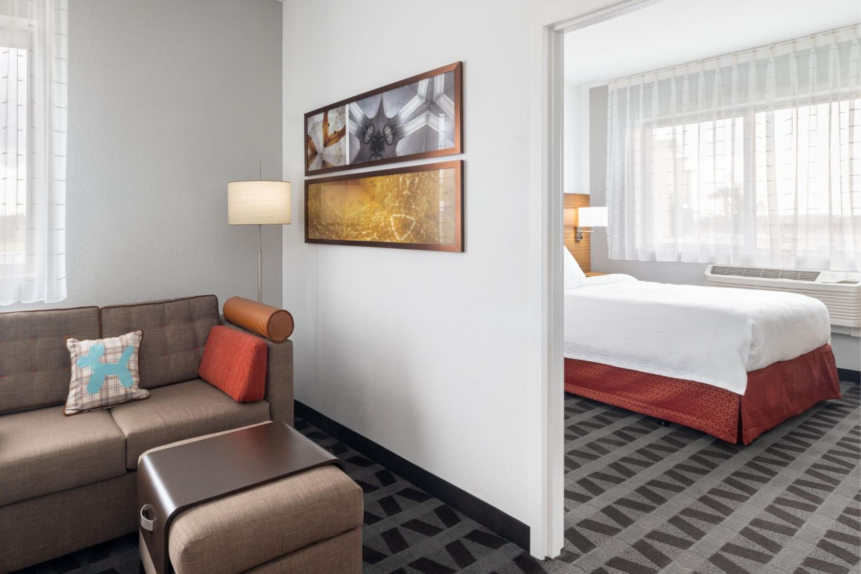 One-Bedroom Queen Suite with Sofa Bed - Photo 1