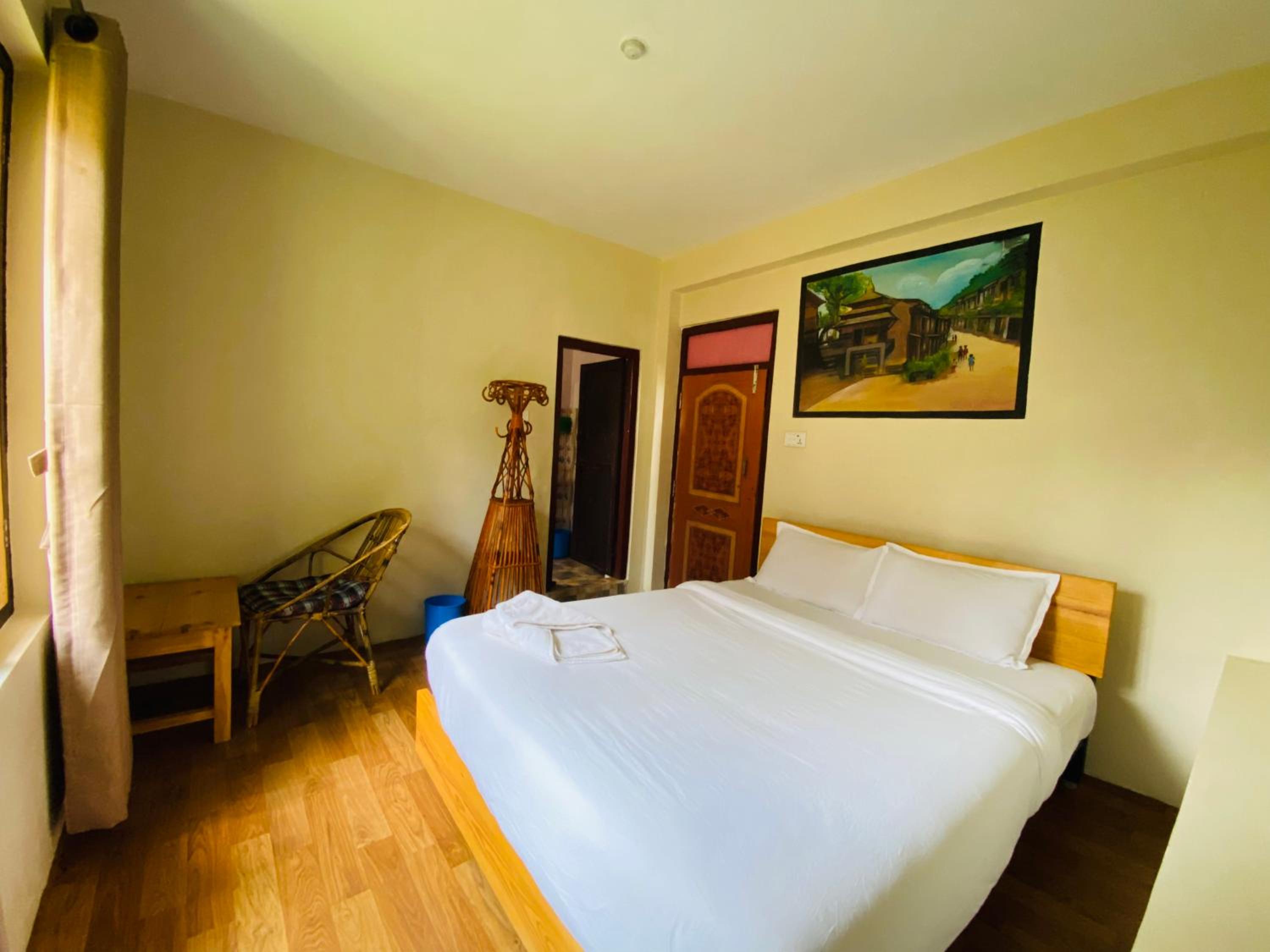Double Room with Private Bathroom photo 2