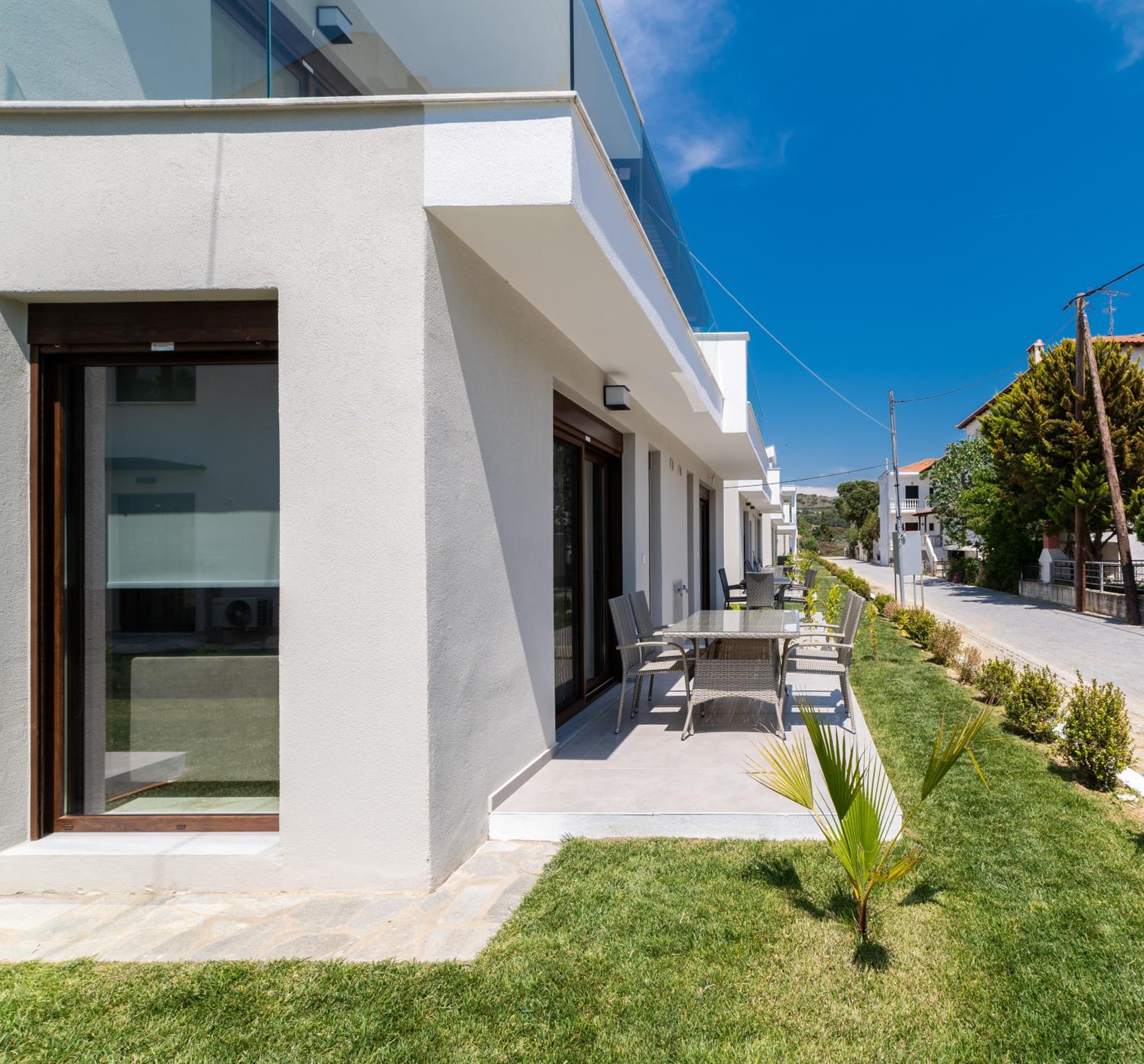 Two-Bedroom Villa - Photo 21