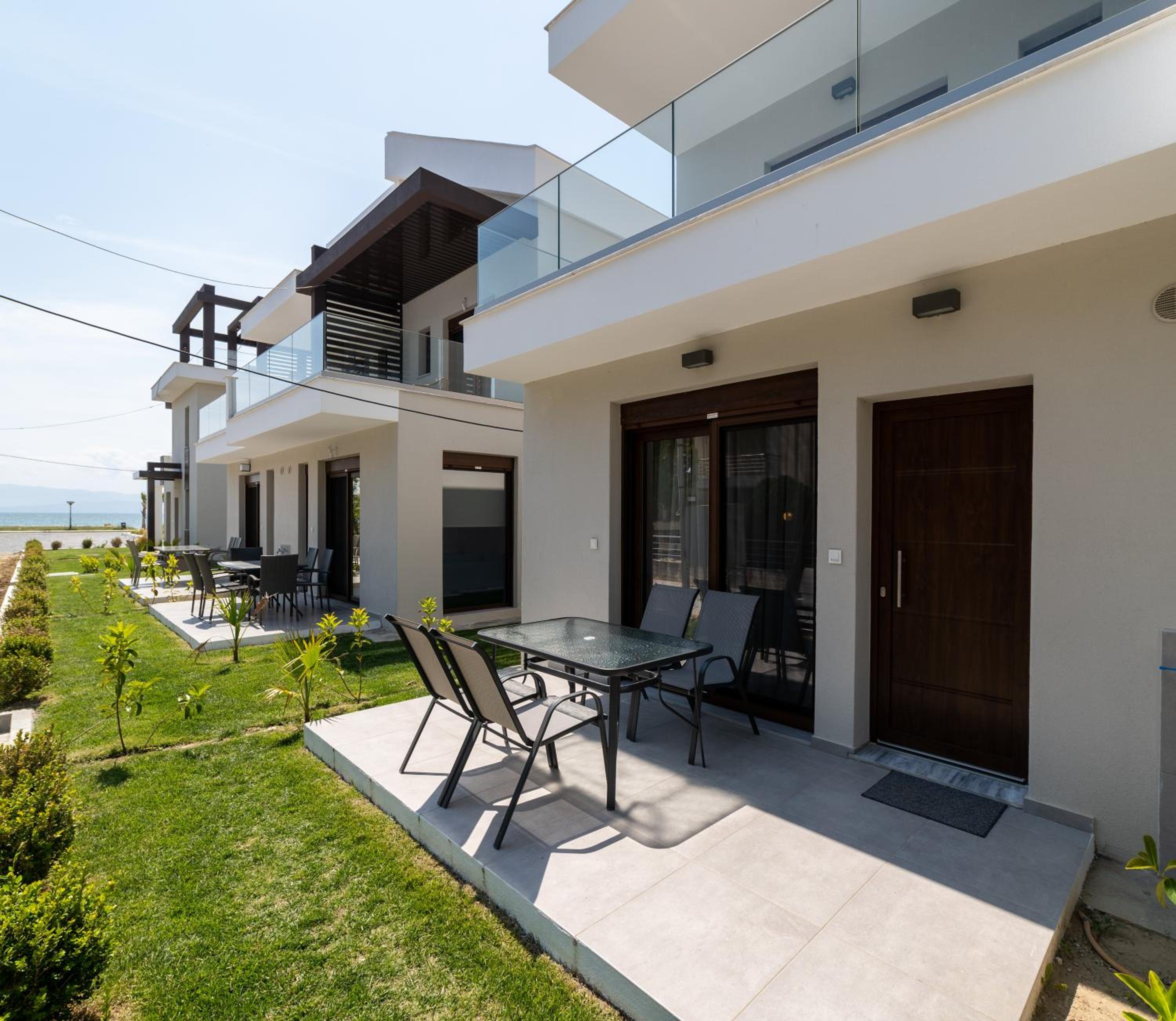 Two-Bedroom Villa - Photo 25