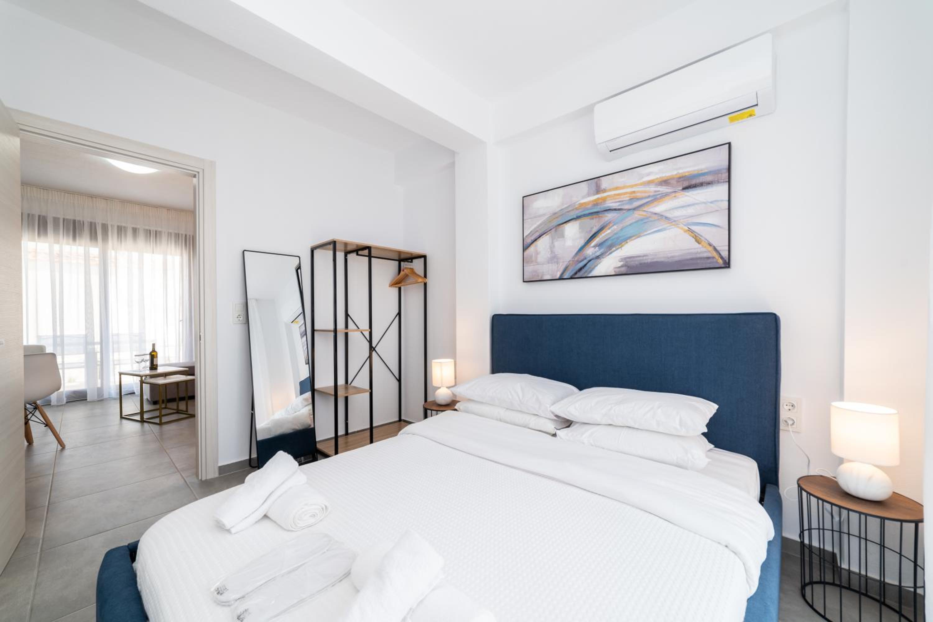Two-Bedroom Villa - Photo 17