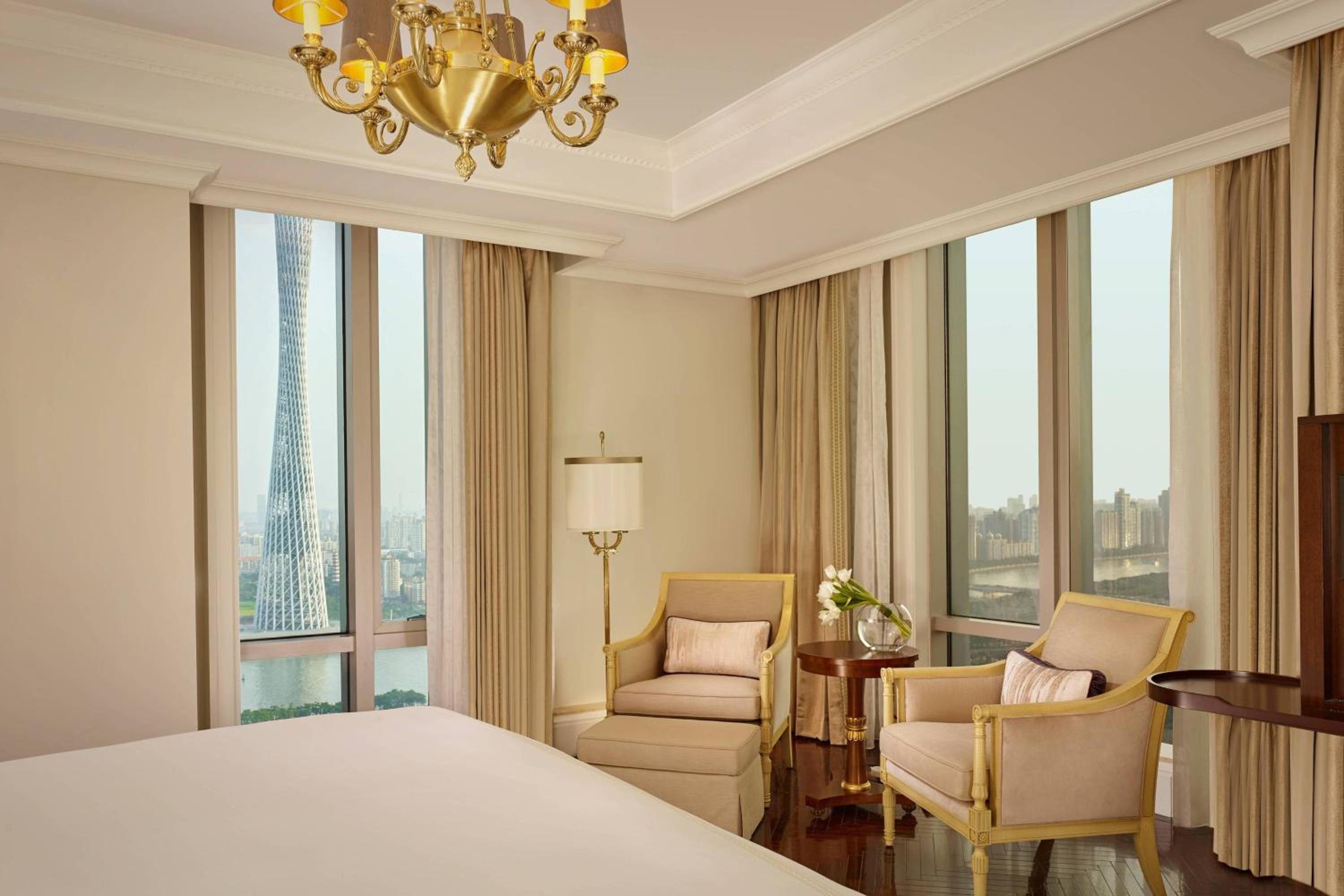 Canton Tower River View Carlton Suite - Photo 10