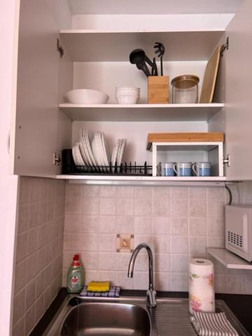 Studio Apartment photo 3