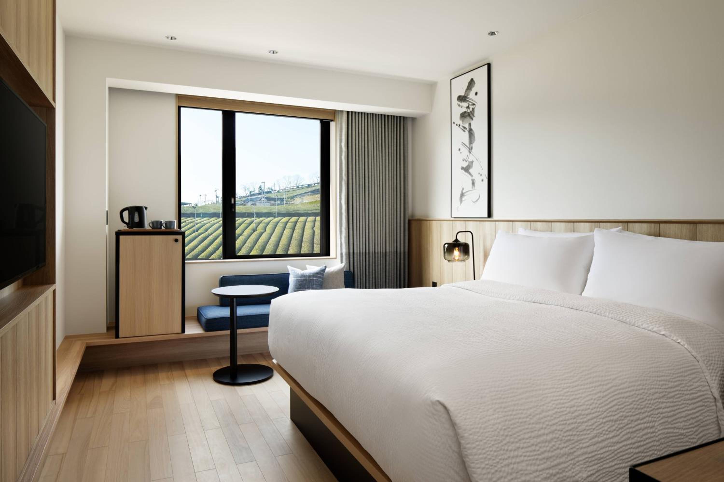Standard King Room - Photo 1
