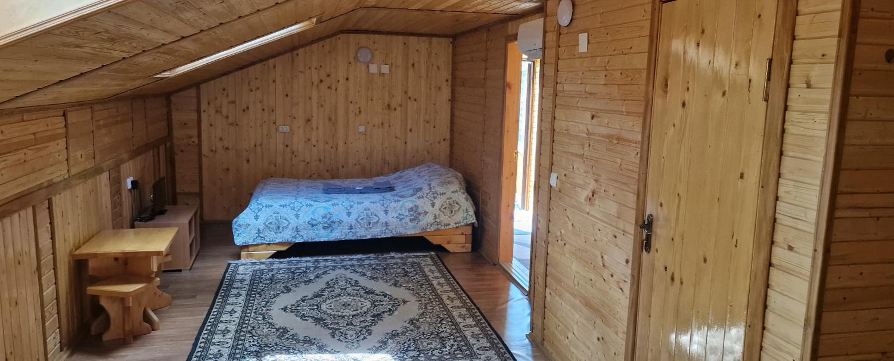 King Room with Two King Beds photo 1