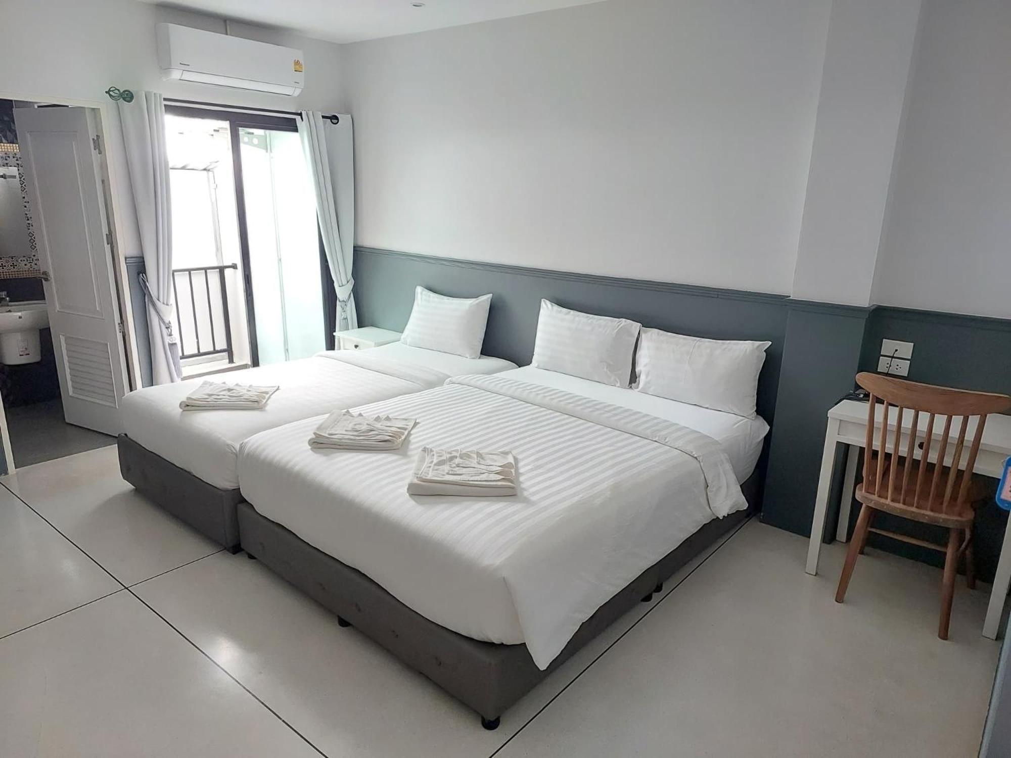 Standard Triple Room - Photo 1