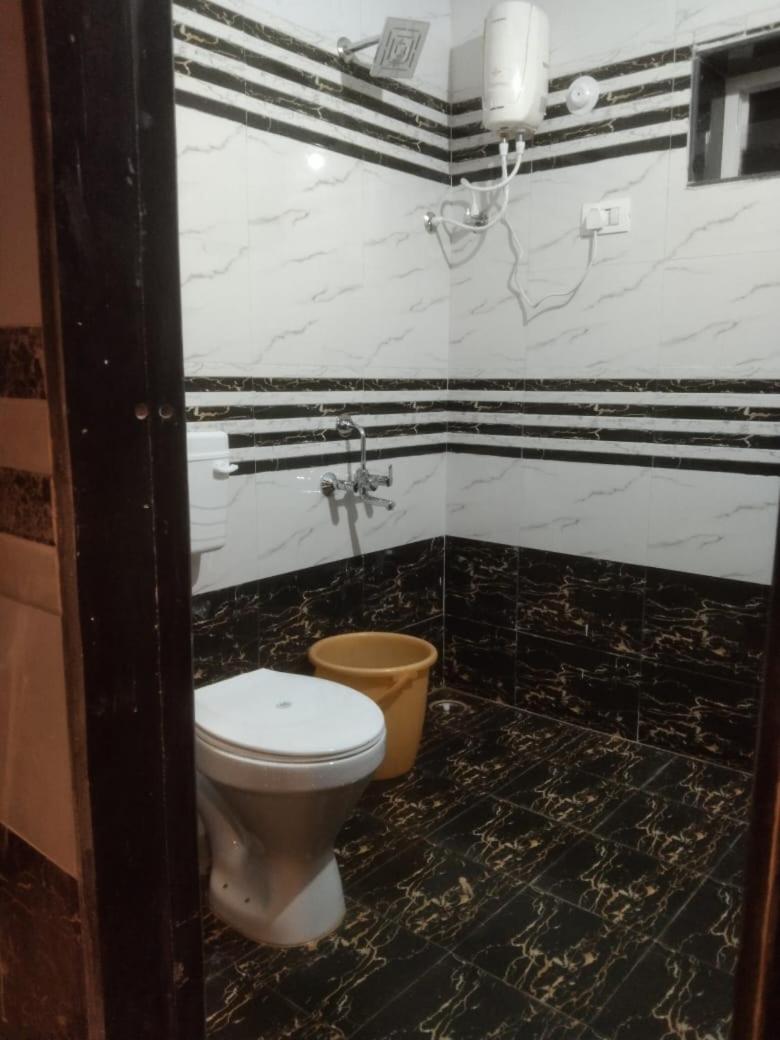 Family Room With Private Bathroom photo 2
