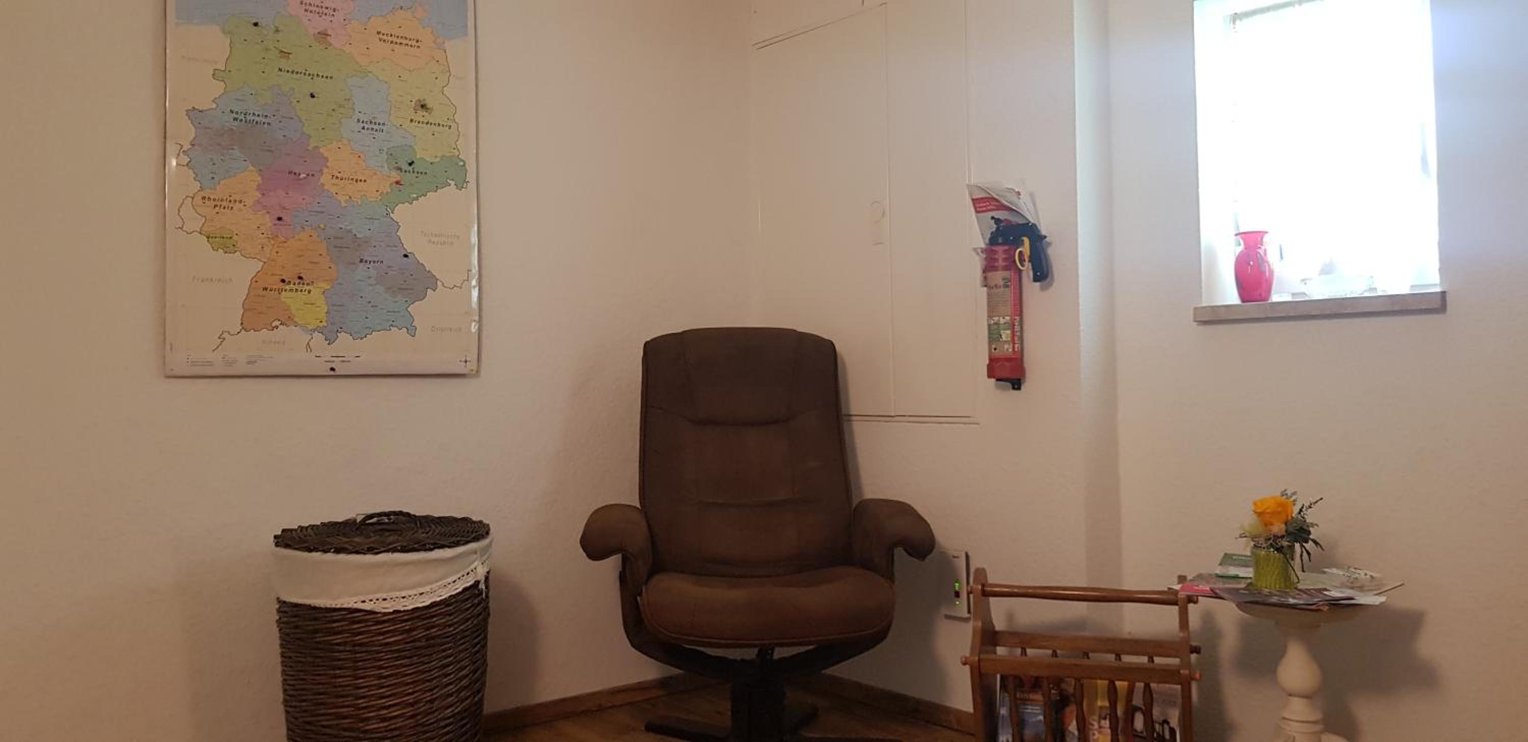 One-Bedroom Apartment - Photo 17
