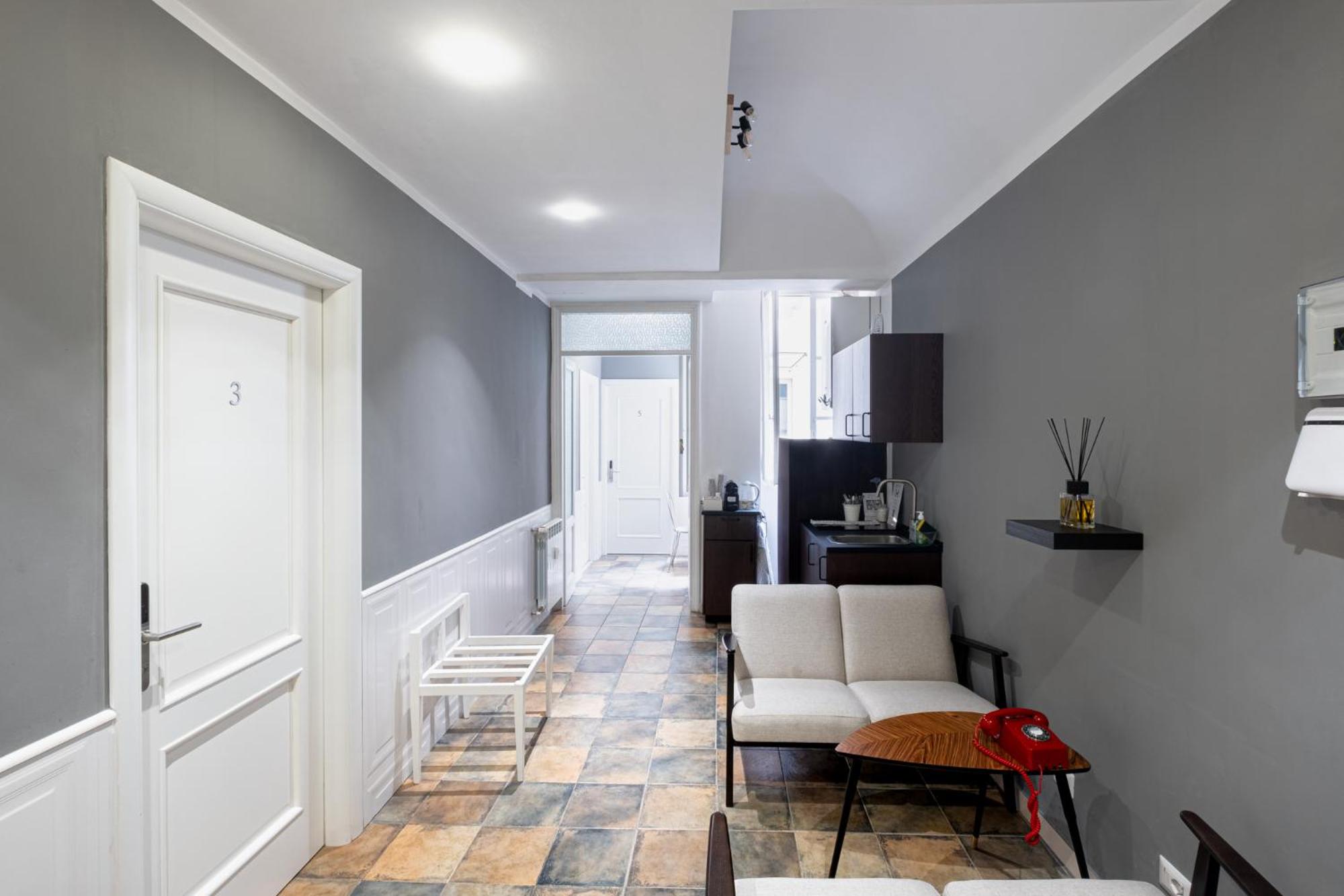Apartment photo 3