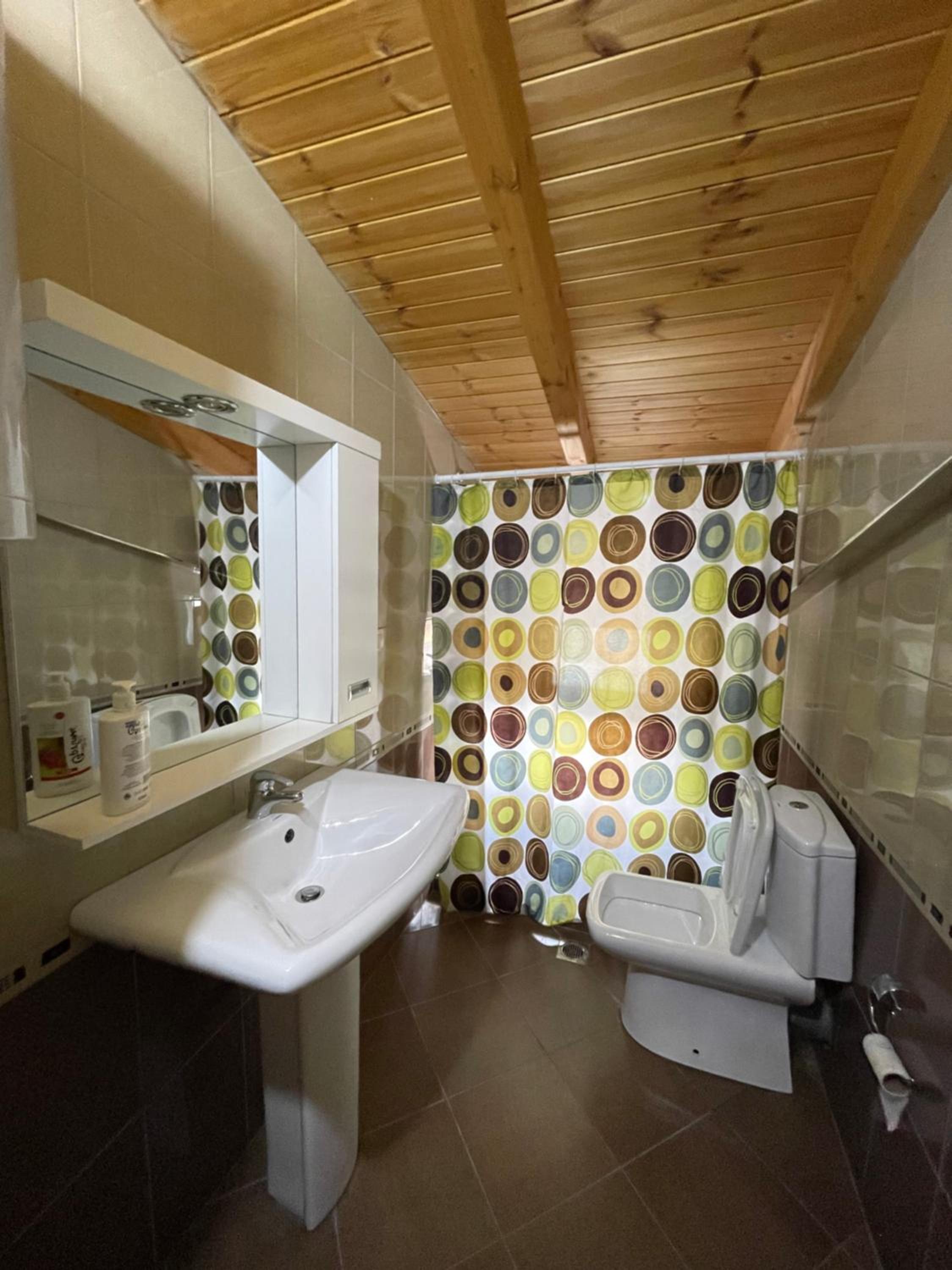 One-Bedroom House photo 3