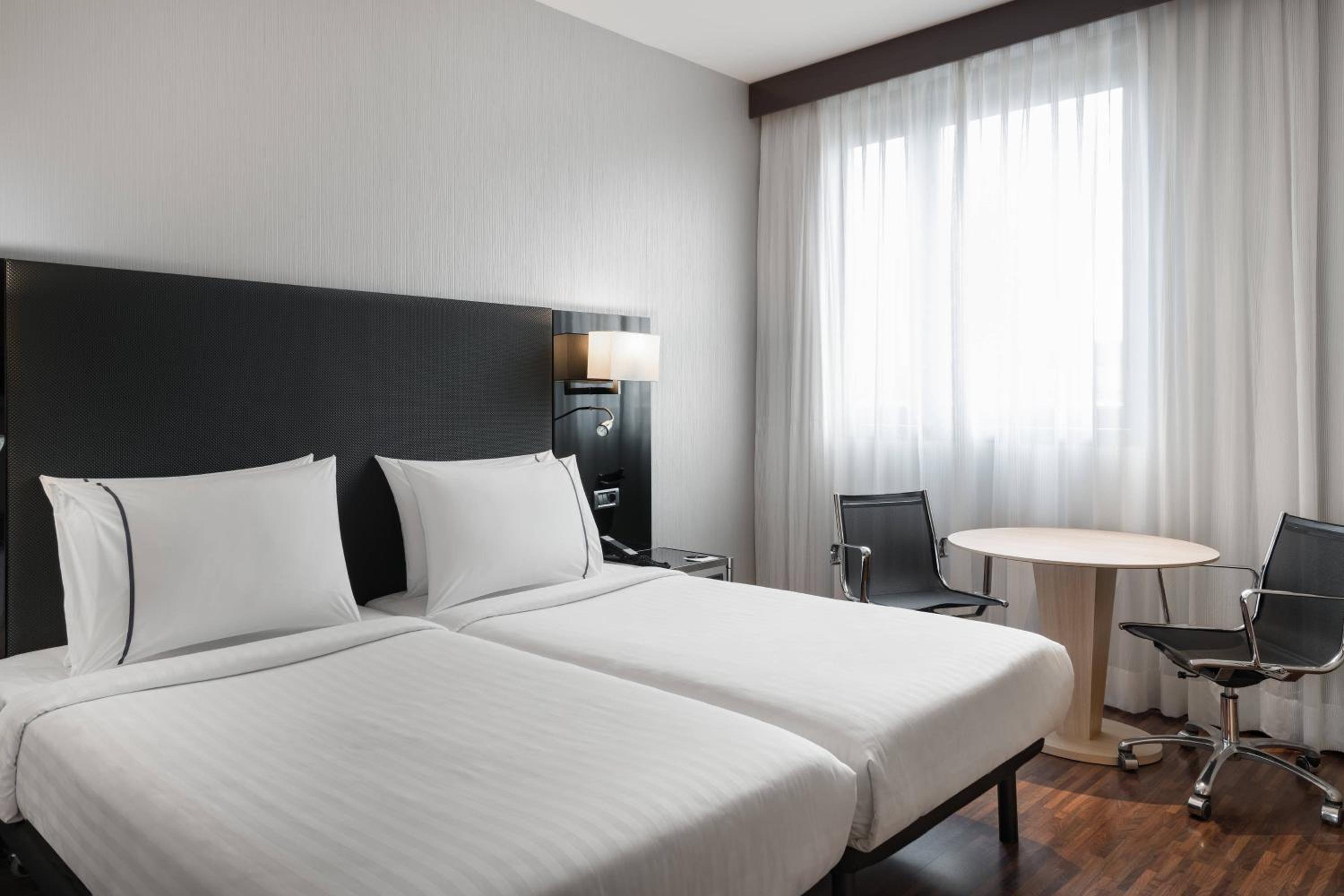 Superior Twin Room, Guest room, 2 Twin/Single Bed(s)