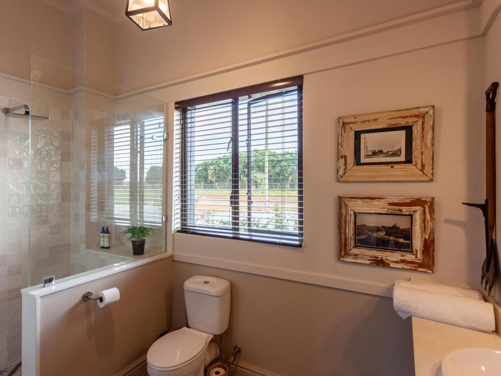 Two-Bedroom Cottage photo 3