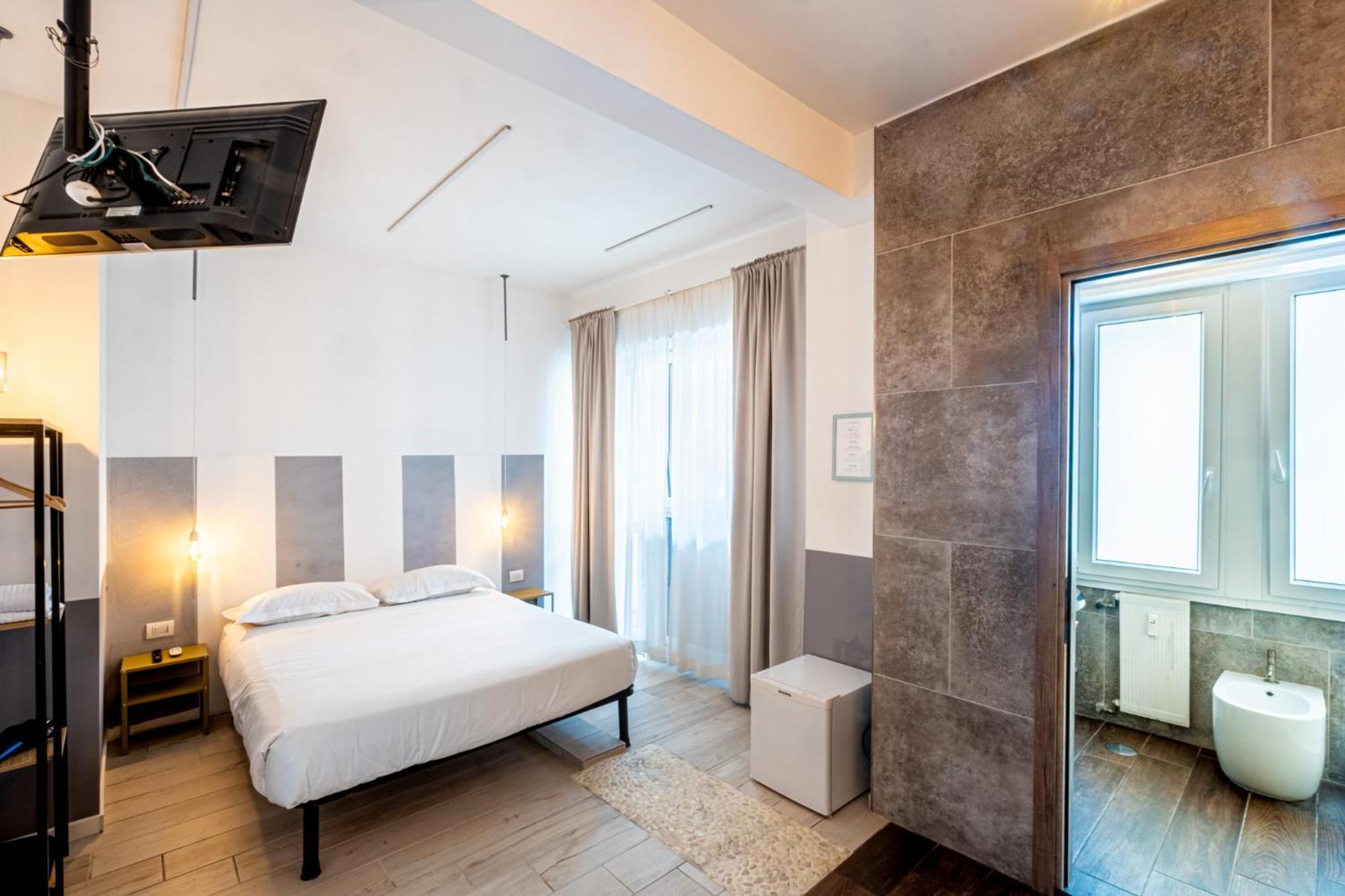 Quadruple Room with Balcony photo 1