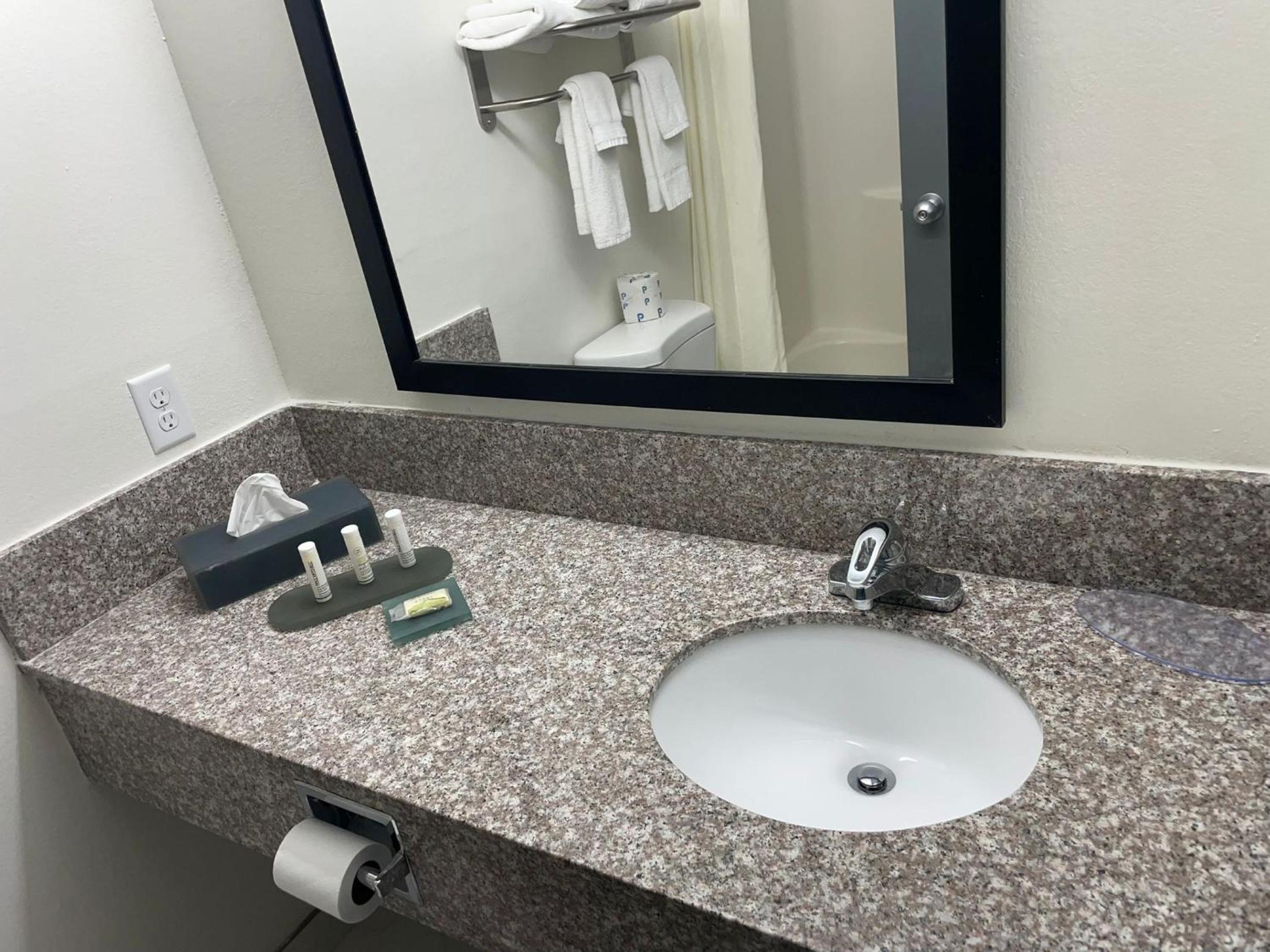 Ramada by Wyndham Waupaca, Foto 6