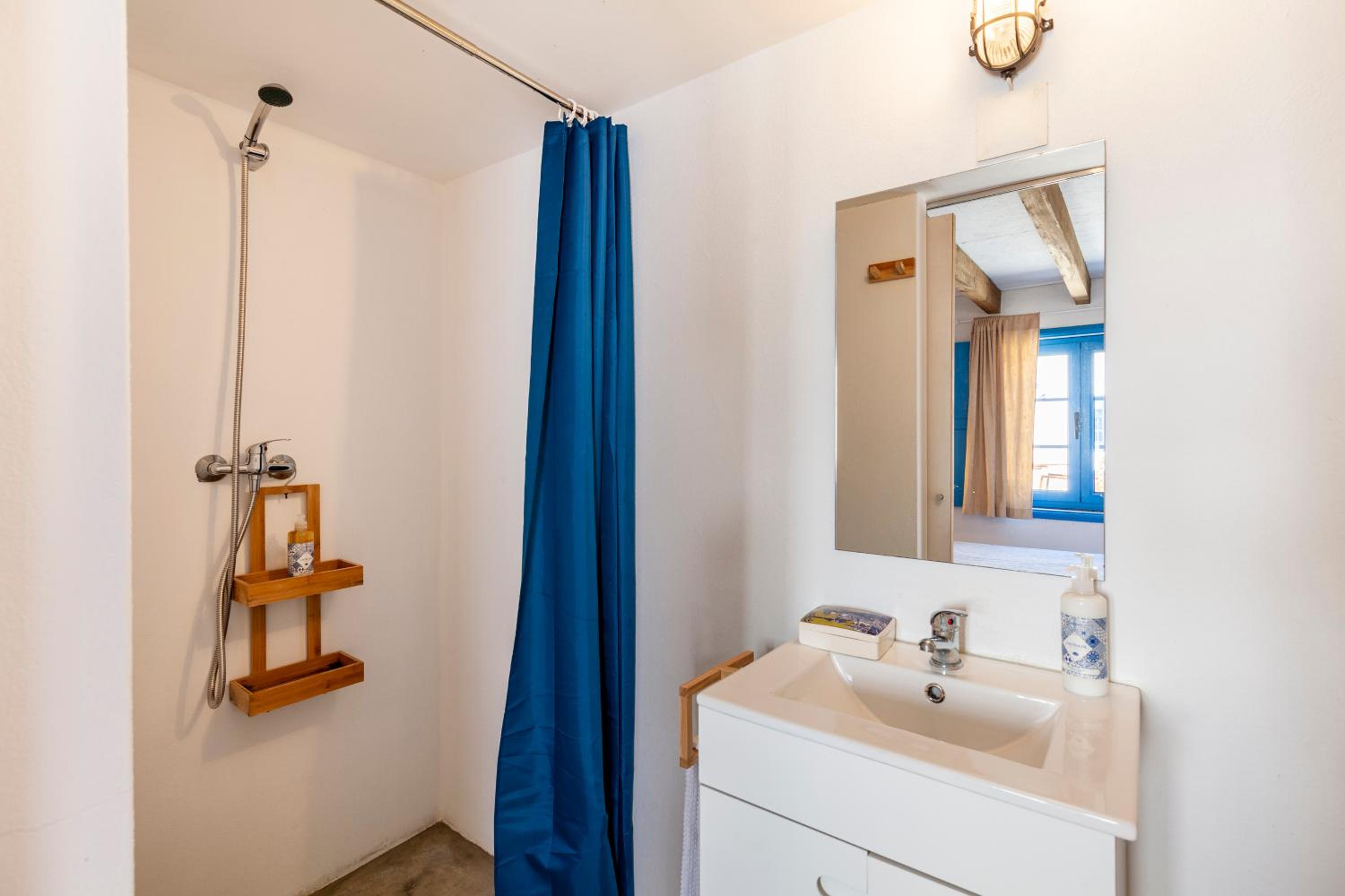 Double Room with Garden View - Photo 15
